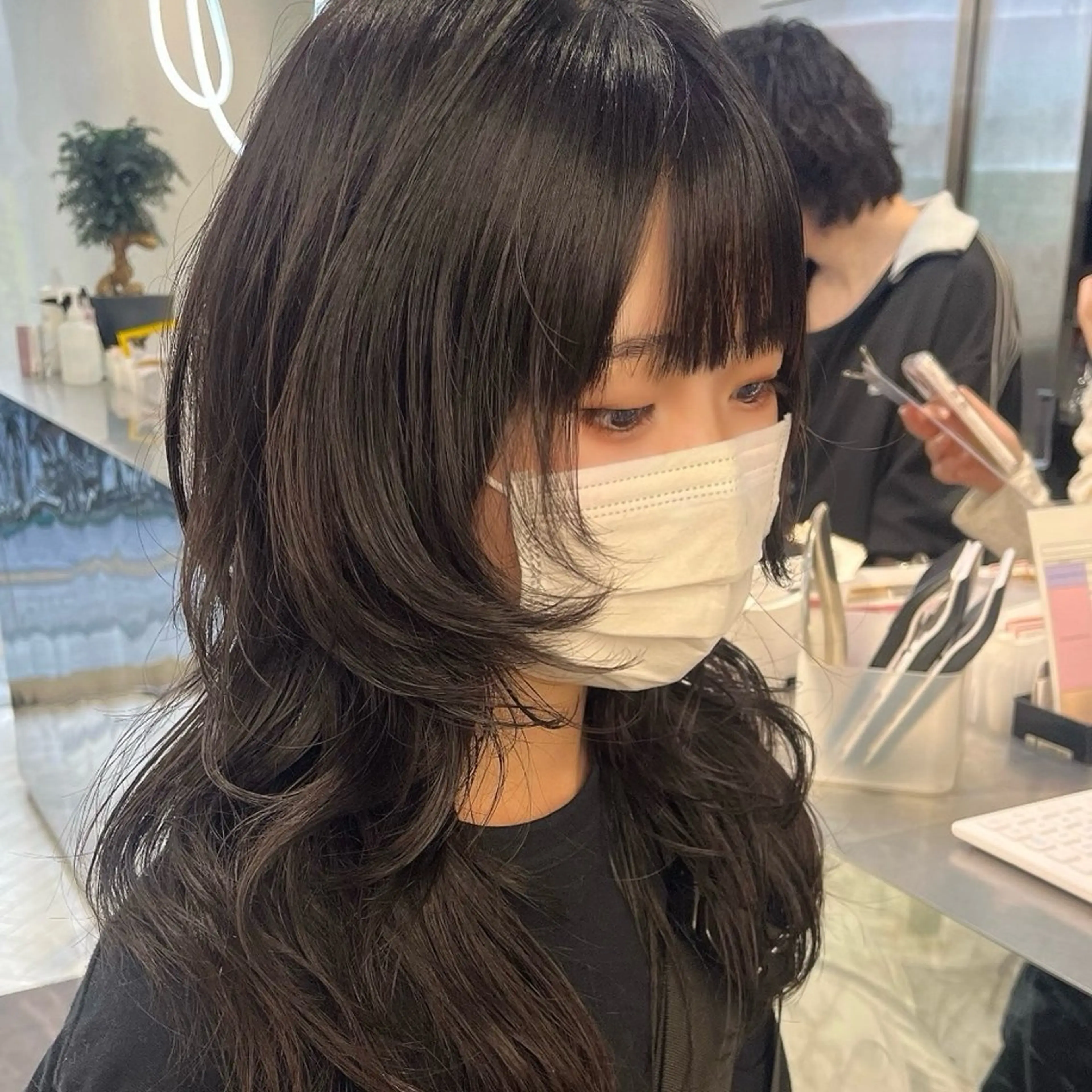 ロング カット レイヤー/センター パート/坂本翔のヘアスタイル