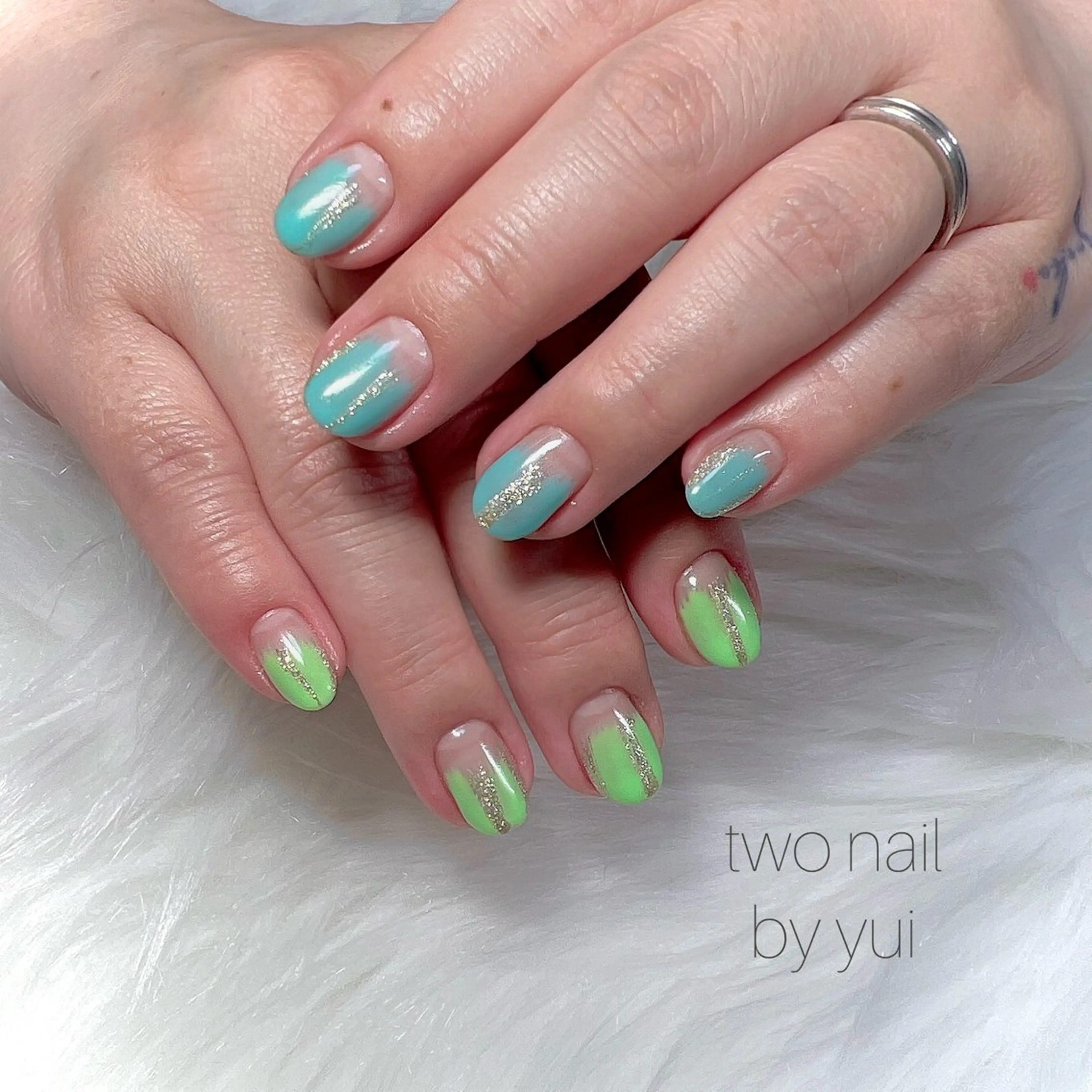 ネイル ネイルチップ ホワイト ハンドネイル two nailのネイルデザイン