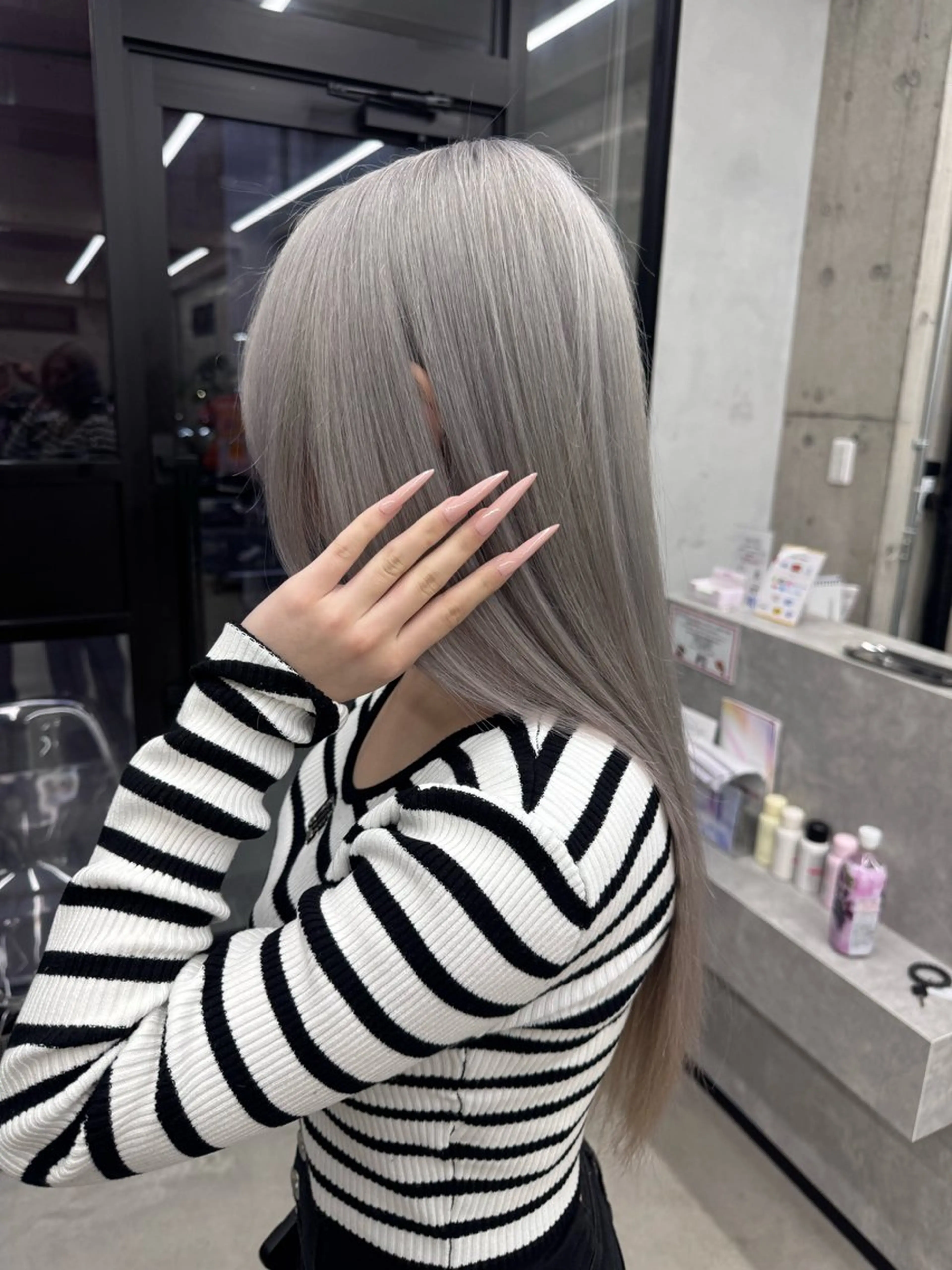 カラー ヘアカラー 和木坂 日美のヘアスタイル