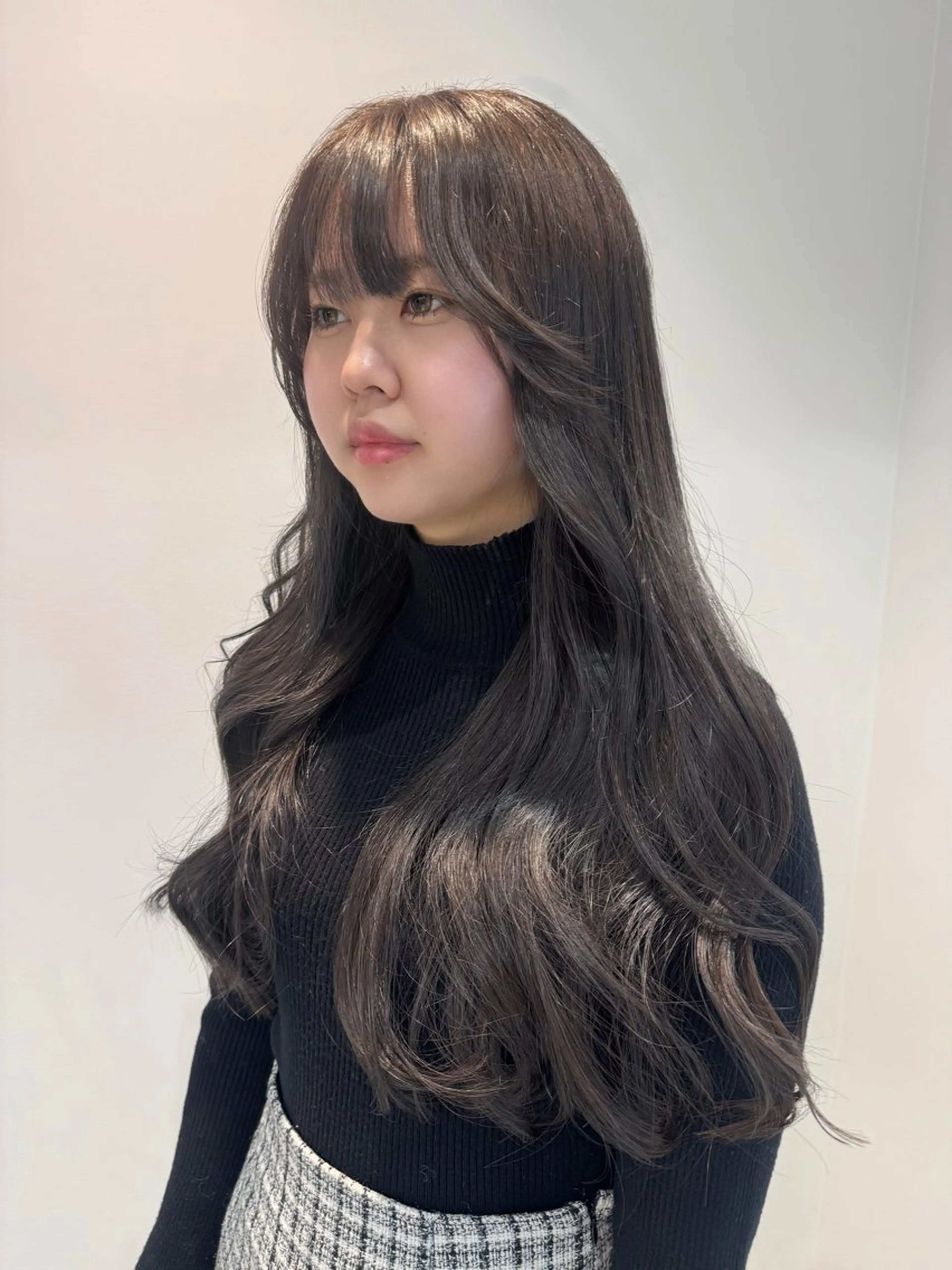 ロング カラー カット ヘアカラー トリートメント リアル上品盛れ/ 韓国ヘア/モモ/横浜のヘアスタイル