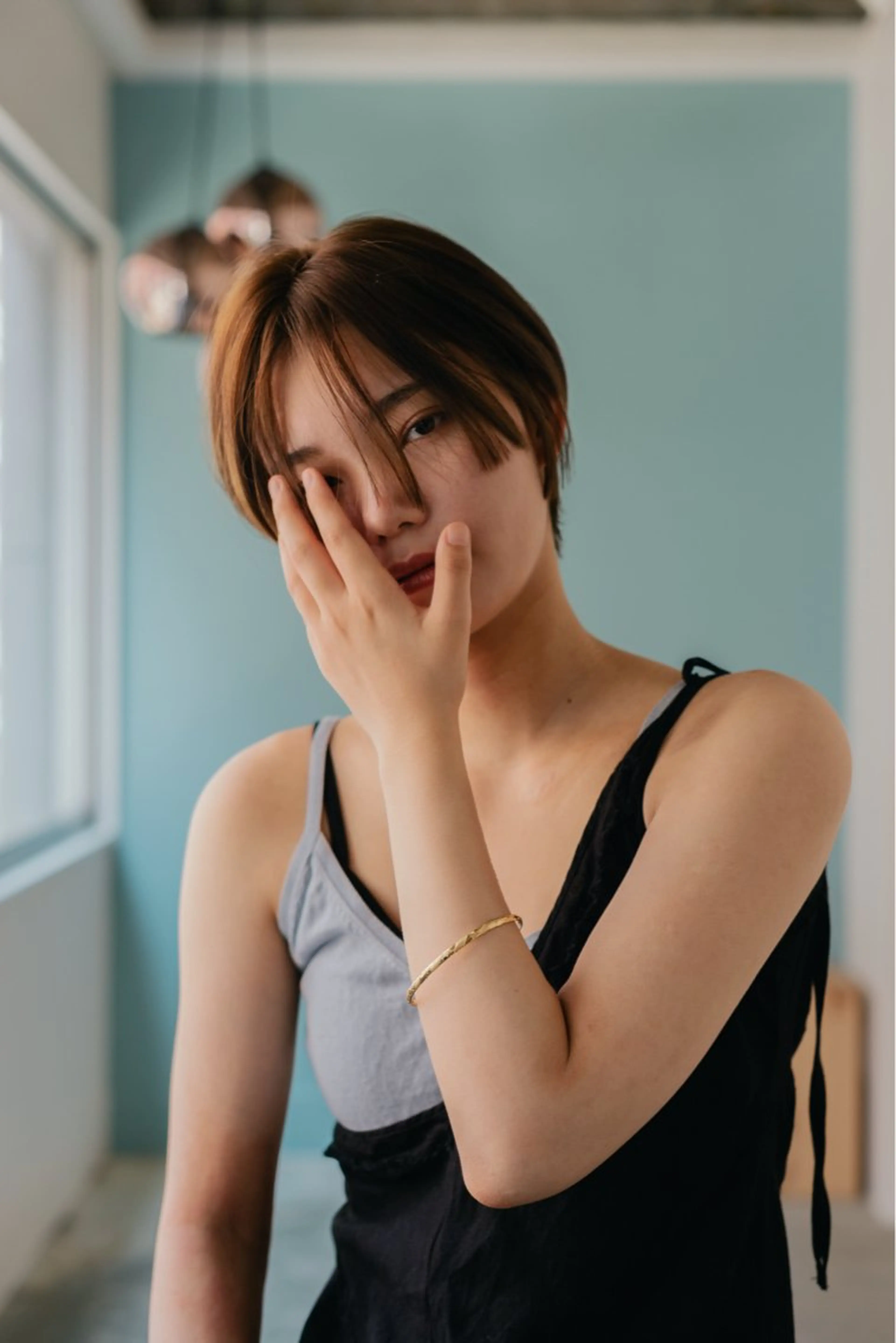 ショート カラー ツジガキ ユウスケのヘアスタイル