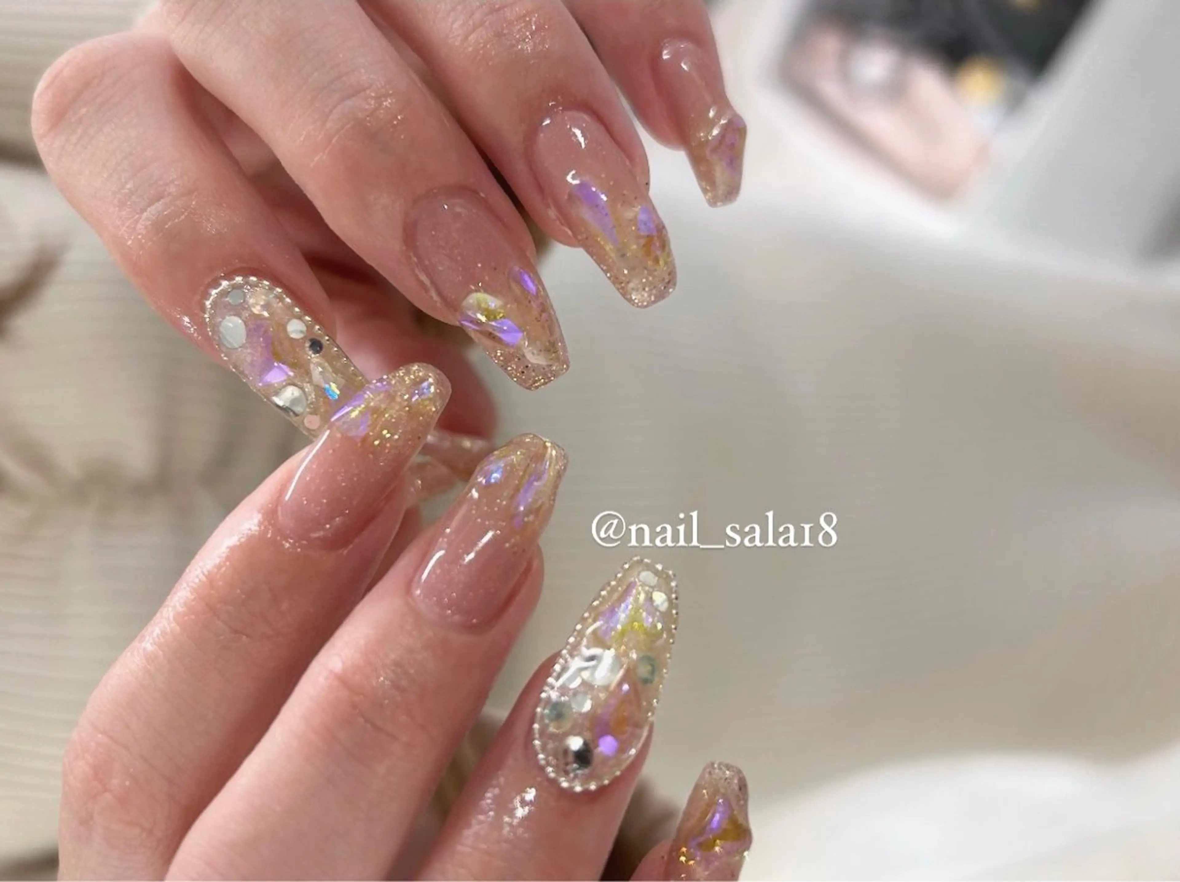 ネイル オーロラネイル キラキラネイル ラメ(グリッター) ラメグラデーション マグネットネイル ハンドネイル 齋藤 沙羅のネイルデザイン