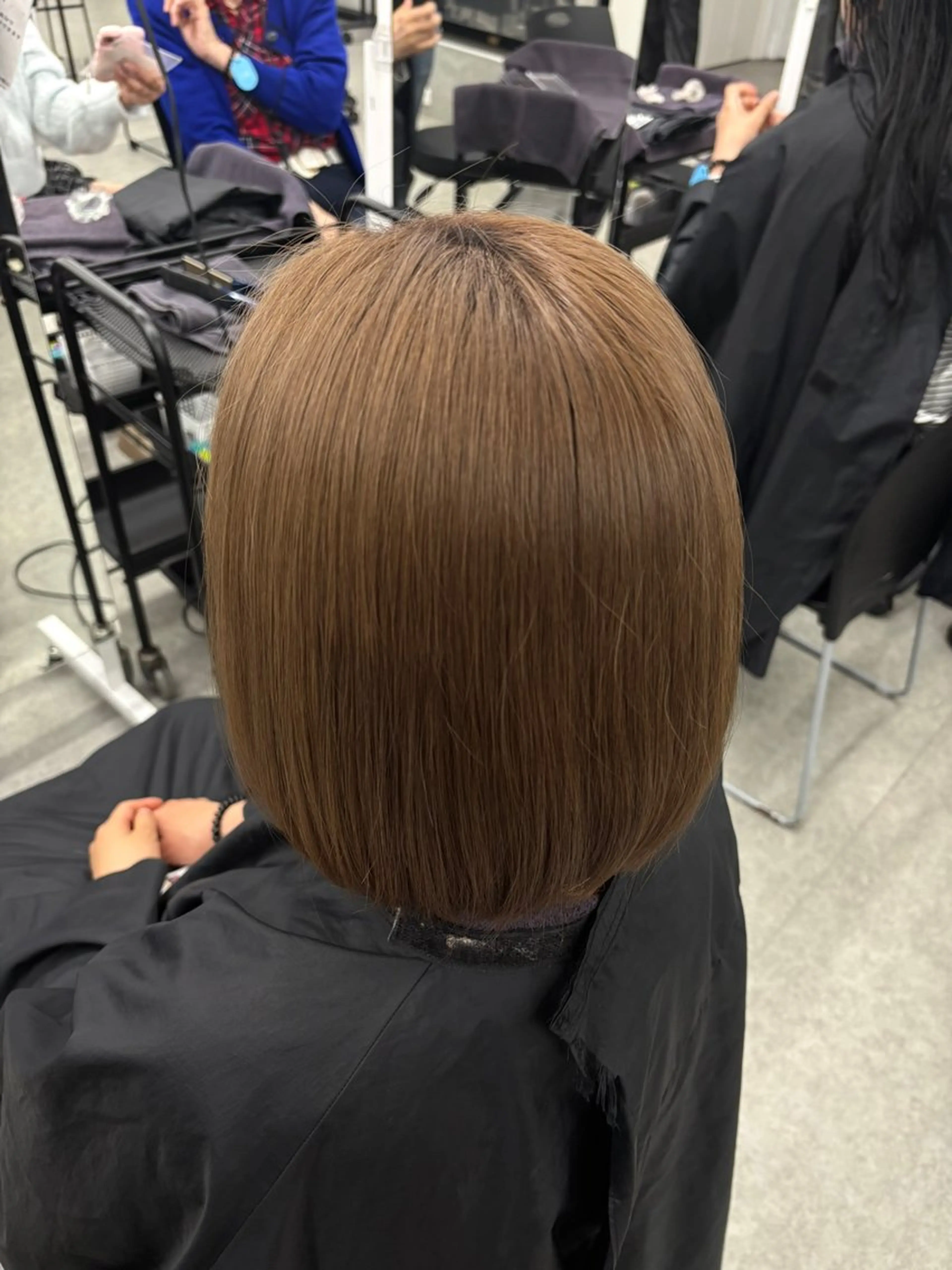 カラー 透明感カラー🫧 EMAのヘアスタイル