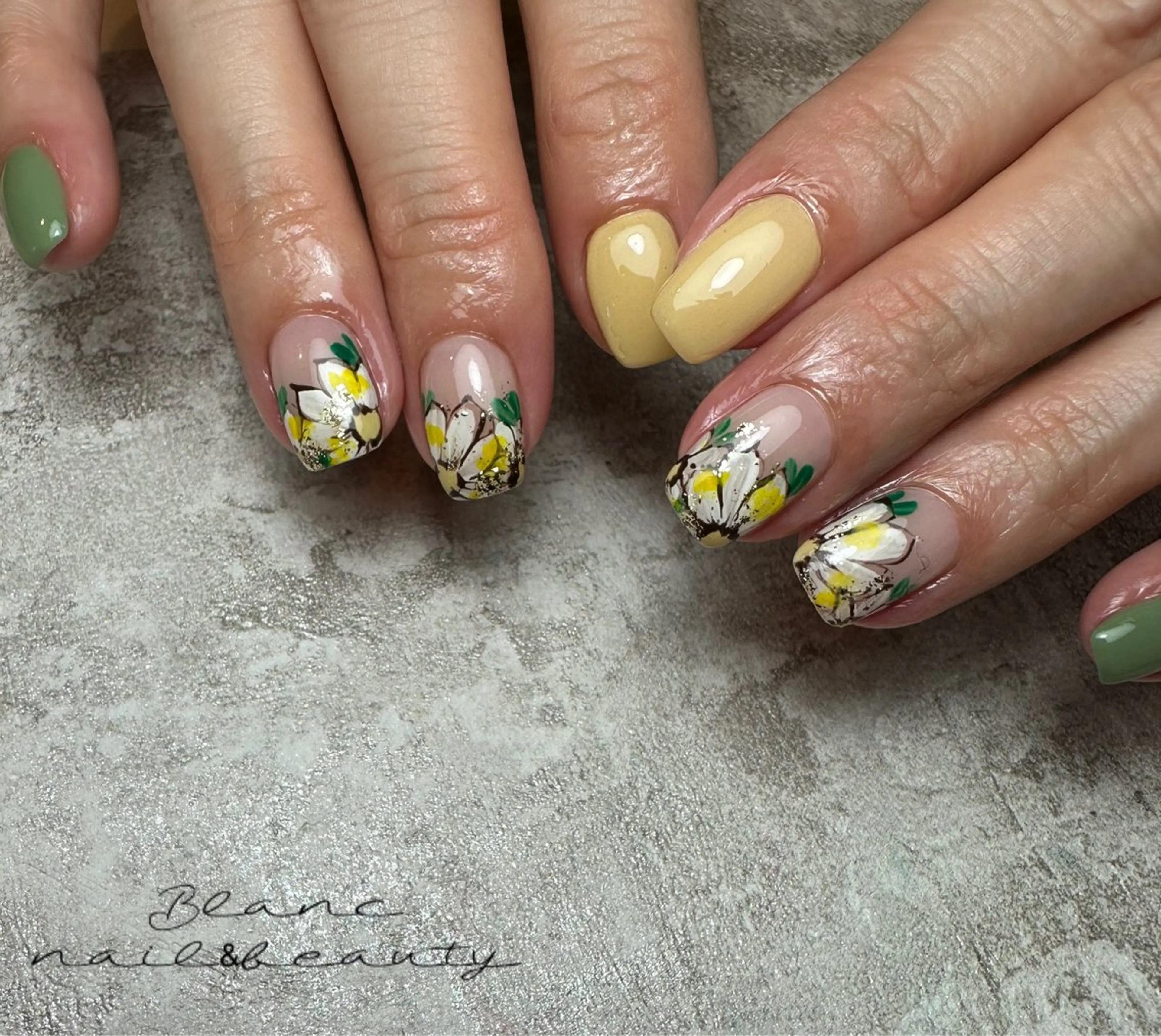 ネイル Blanc ブランのネイルデザイン