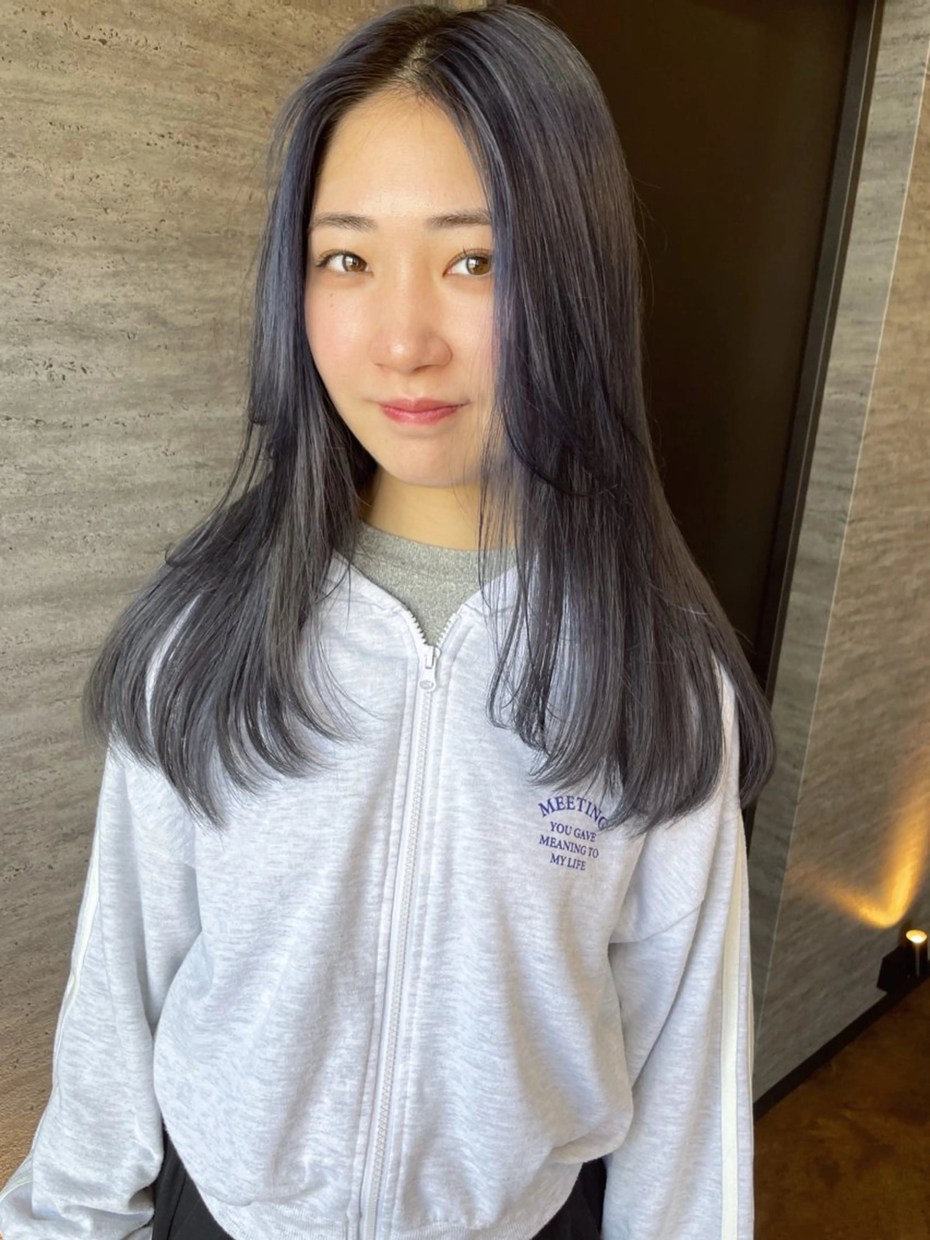 ロング JIEN MIUのヘアスタイル