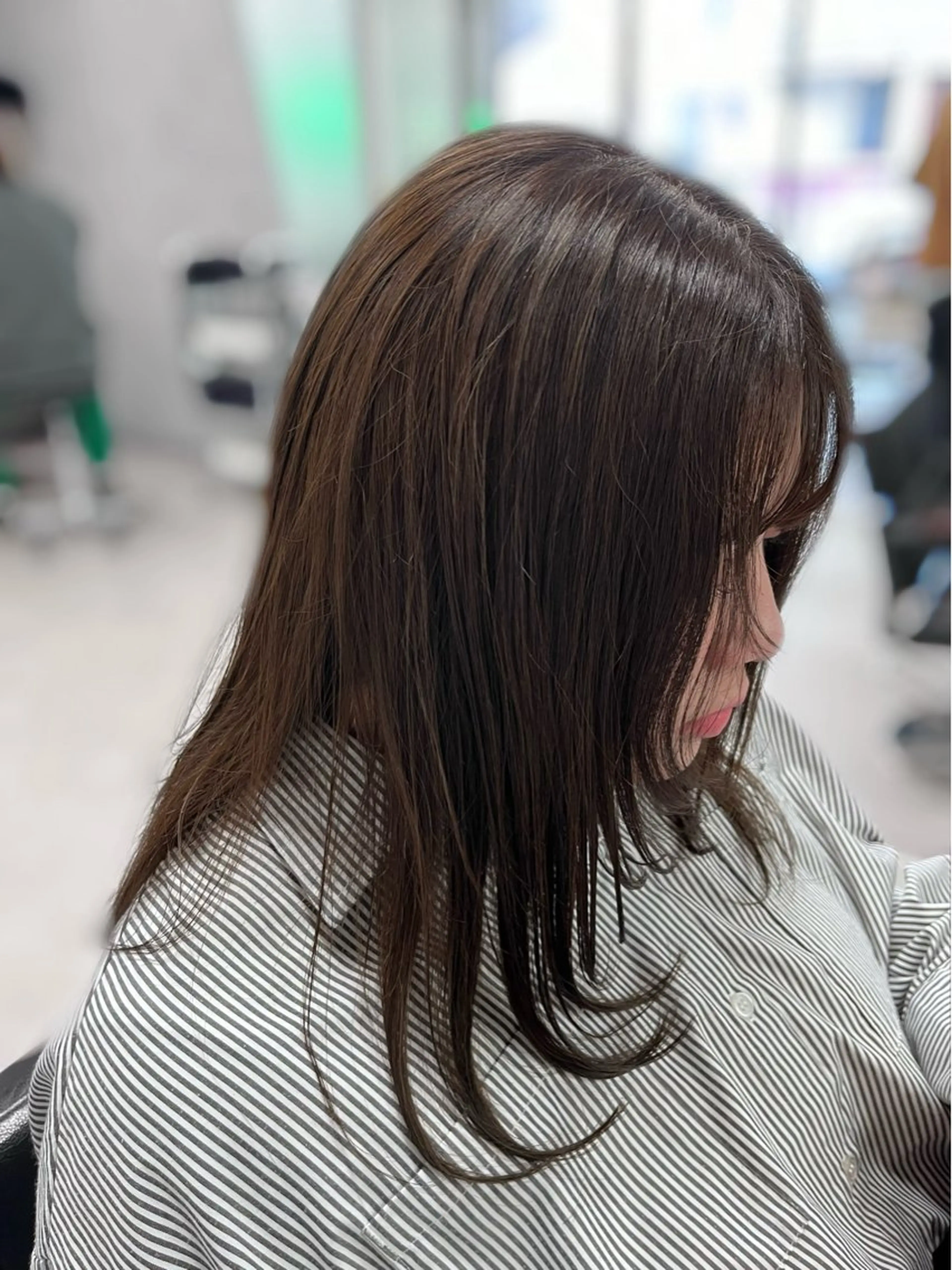 セミロング オオバ｜ 理想寄せのヘアスタイル