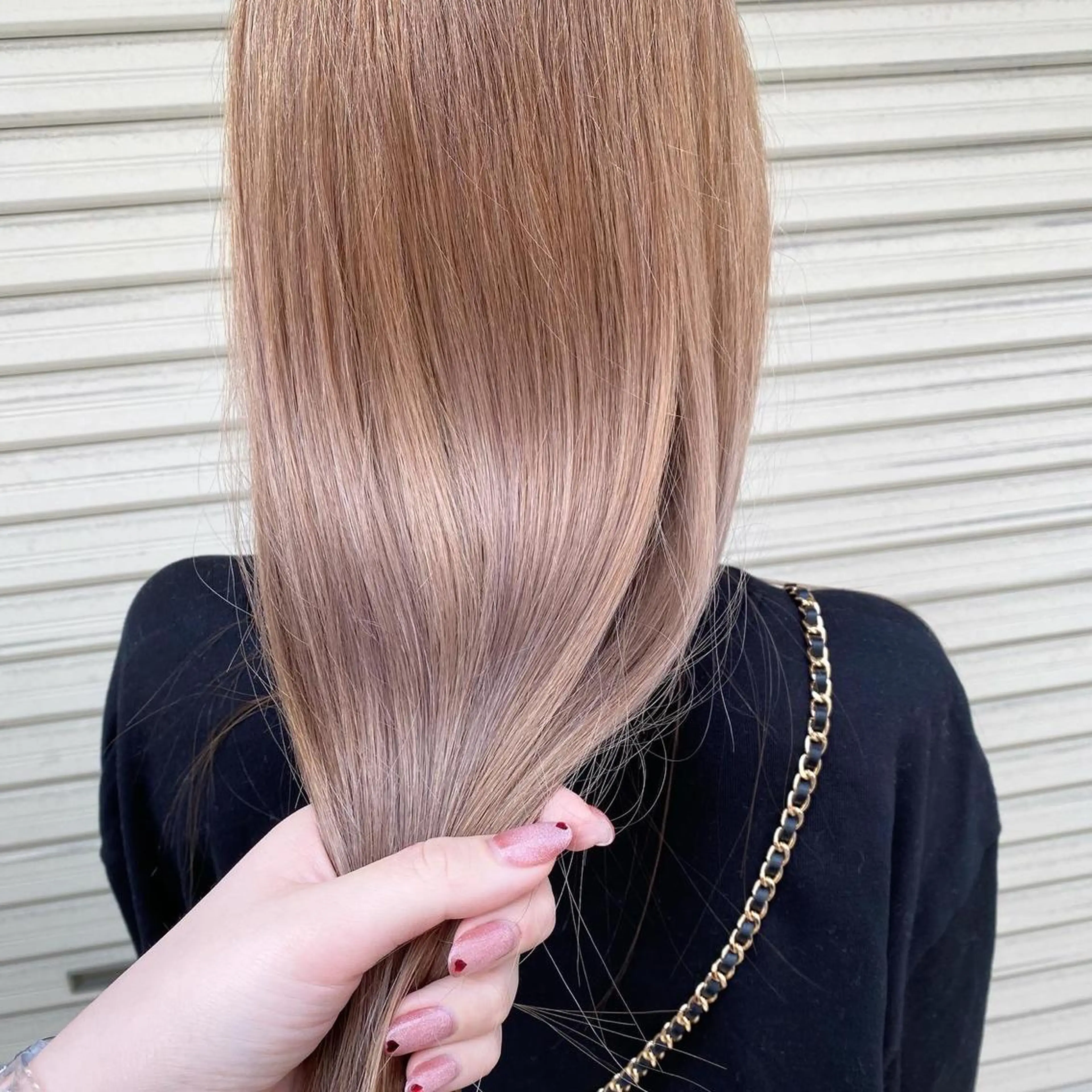 ロング カラー ブリーチ カット ヘアカラー トリートメント 枚方 tomee 🦋南部　しほ🦋のヘアスタイル