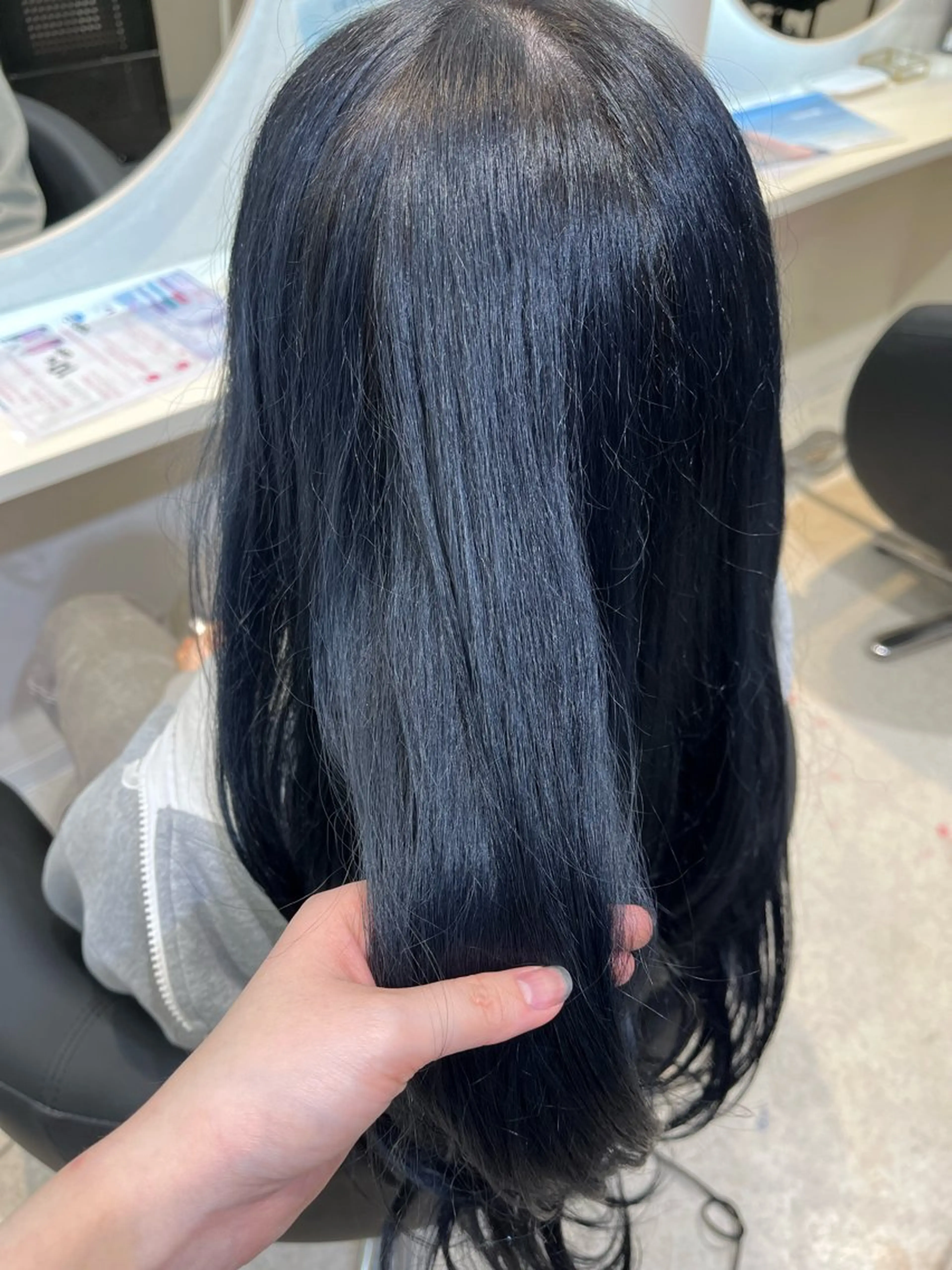 カラー 💙村岡 春陽💙のヘアスタイル