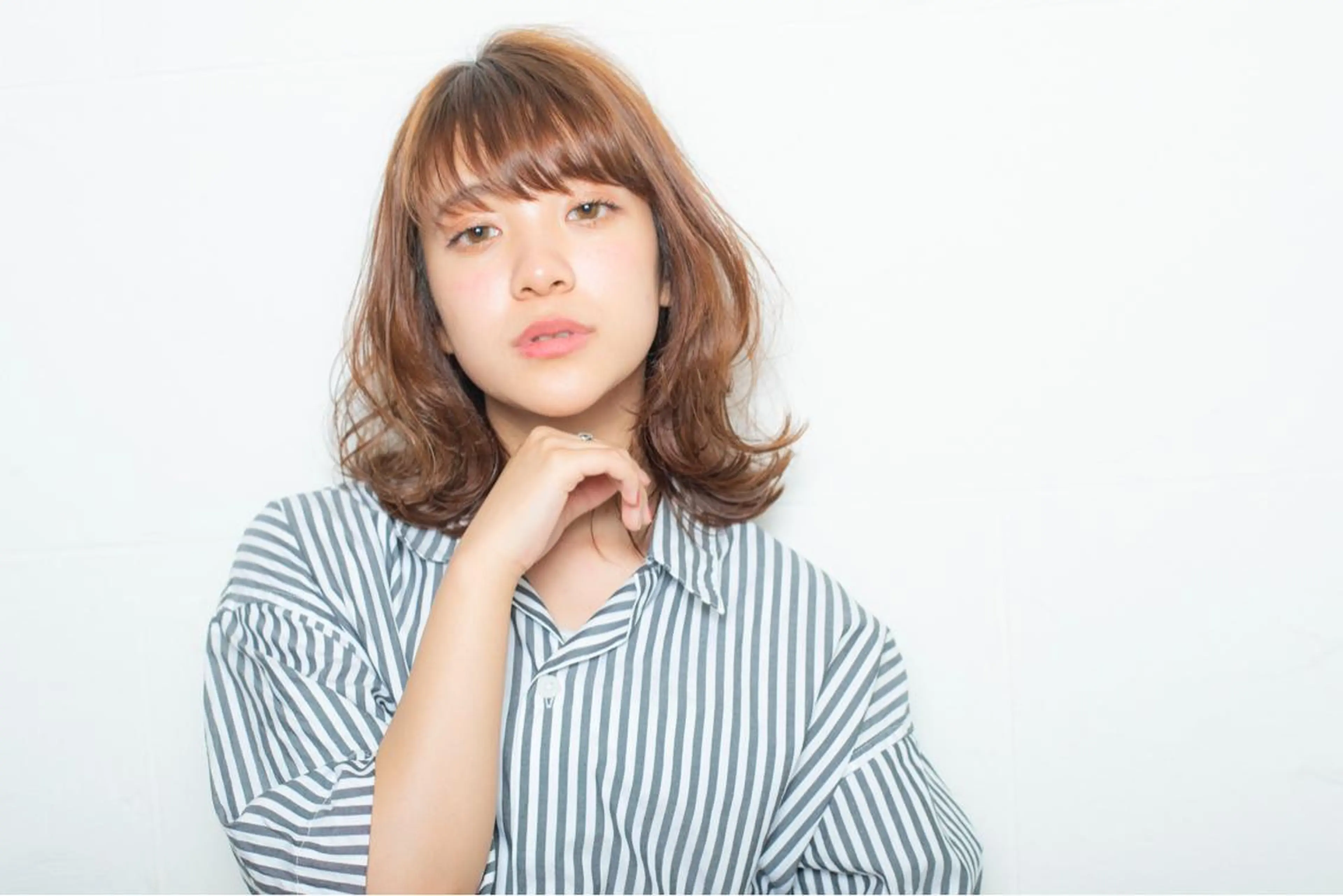 ミディアム カラー 村山 豪歩のヘアスタイル