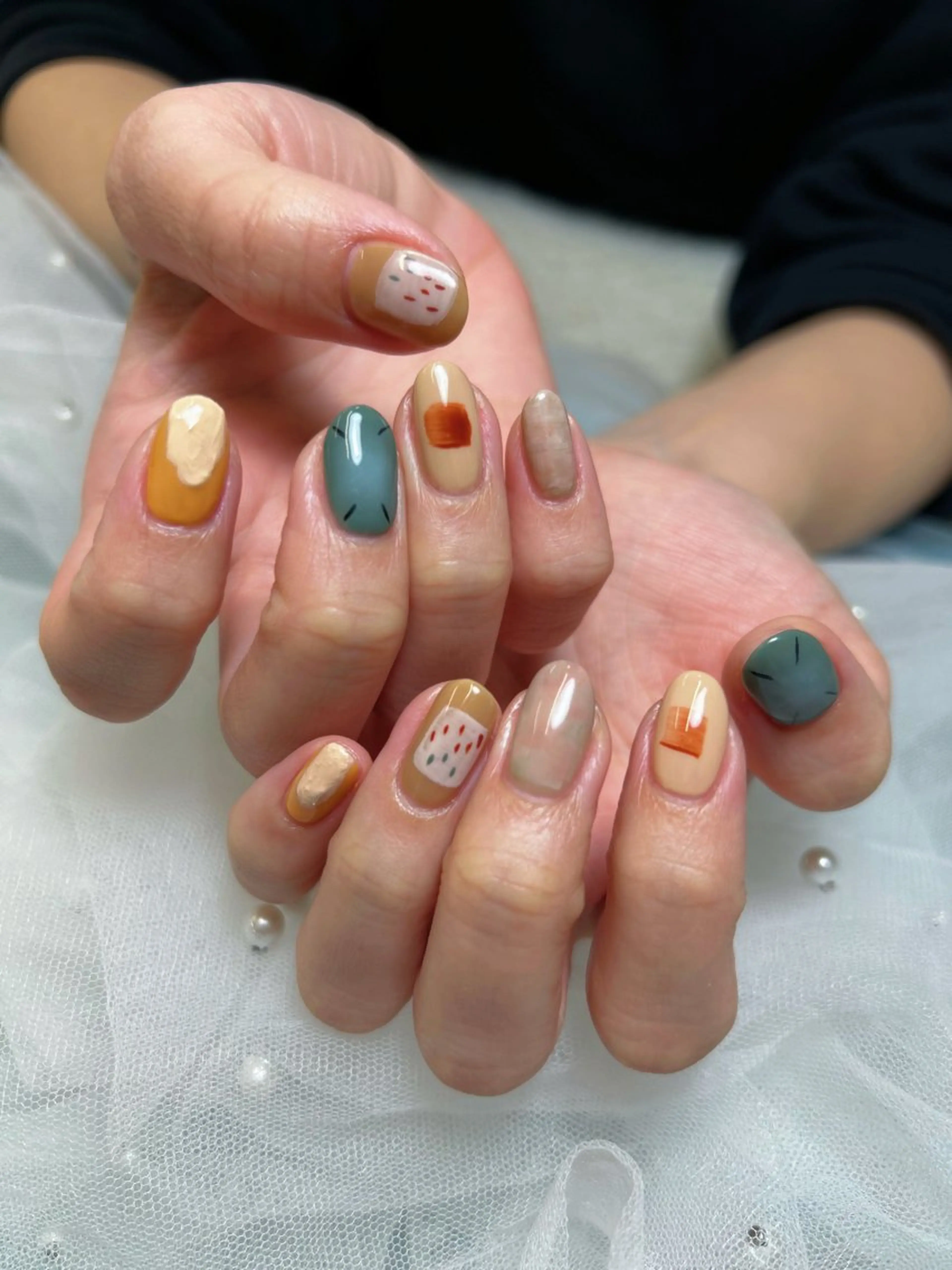 ネイル takara nail所属・takara射水高岡 マグネット韓国ポップのネイルデザイン