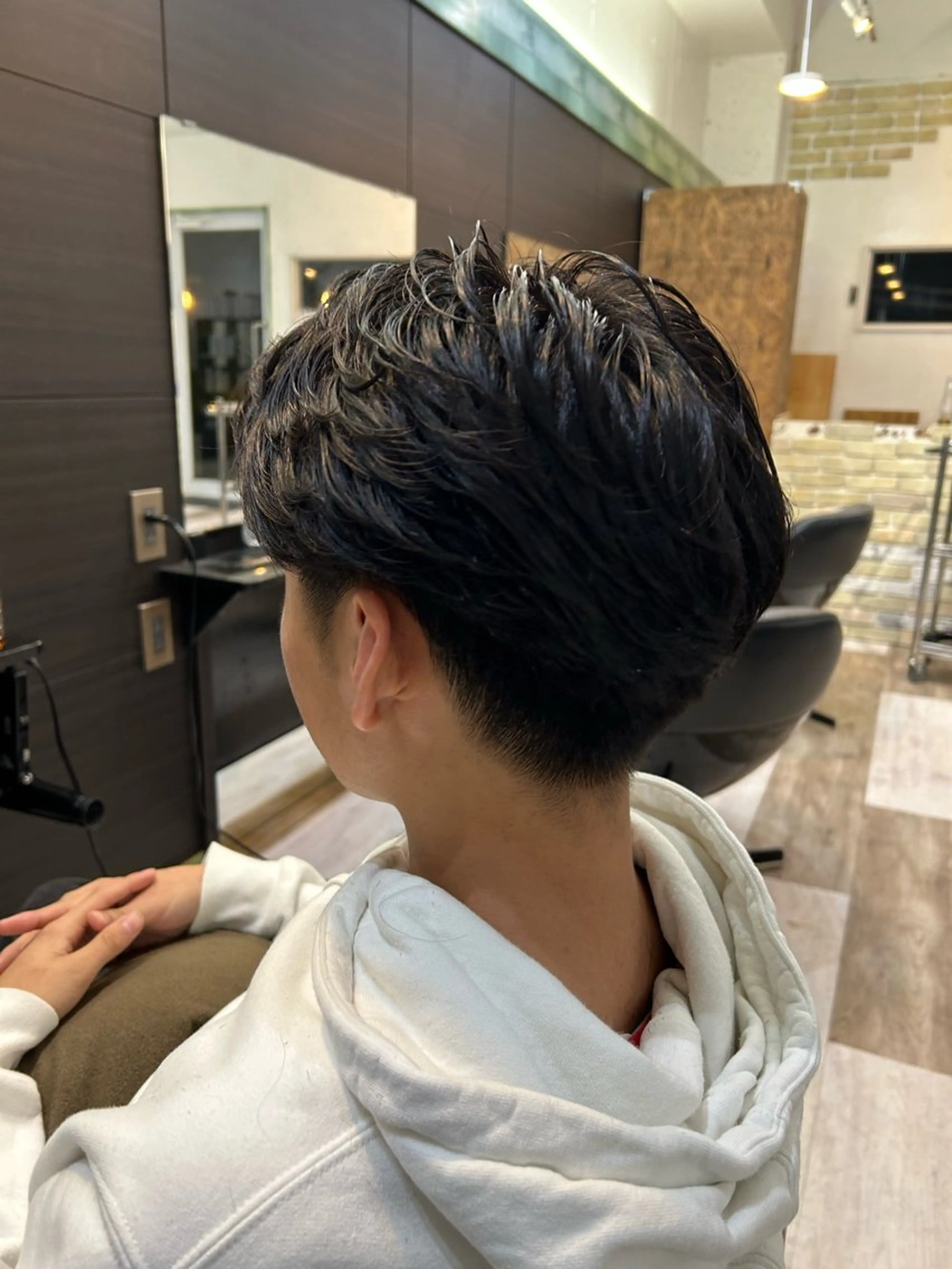 メンズ 加本 翼のヘアスタイル