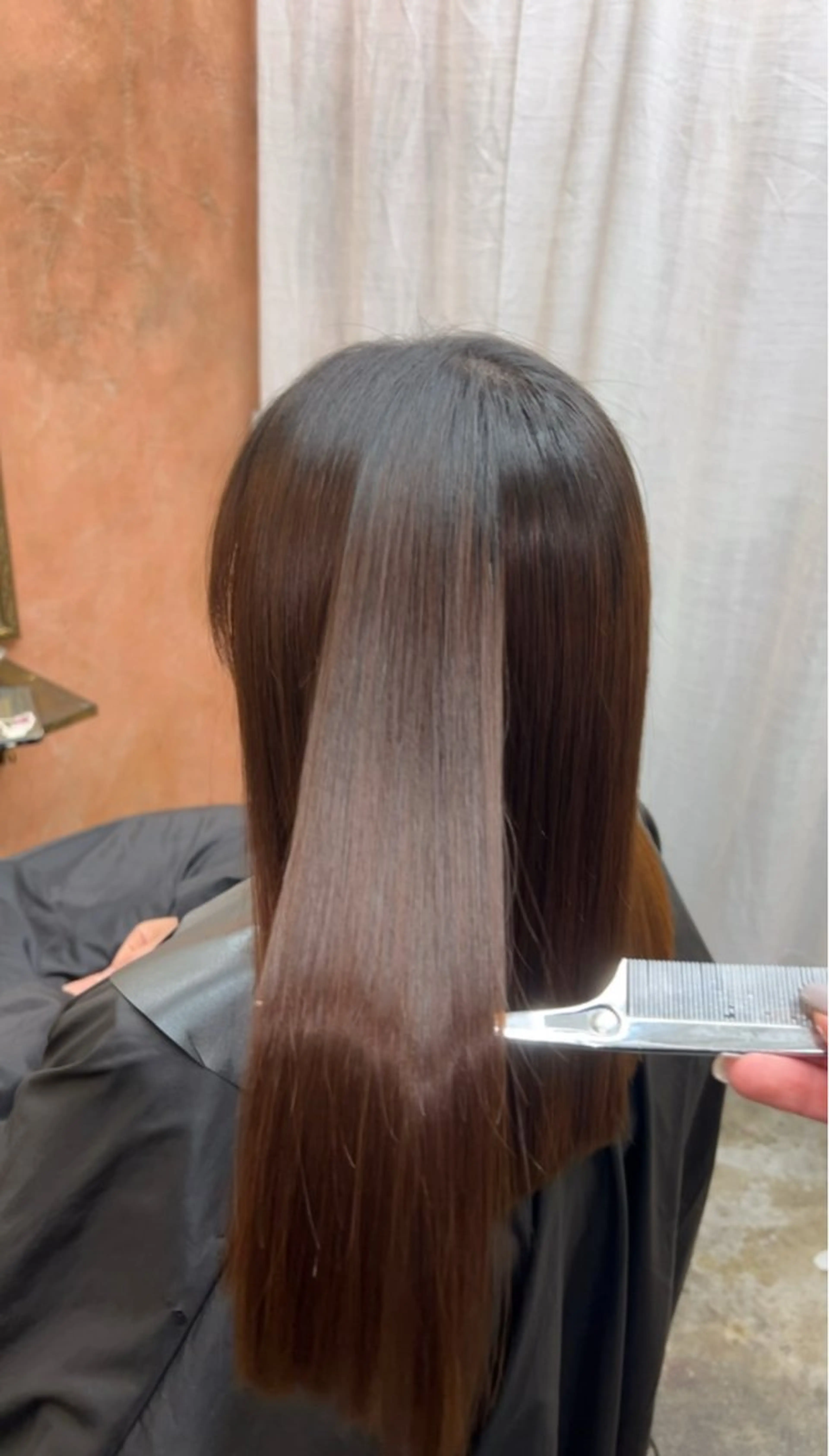 セミロング 縮毛矯正 ともざねゆか UniQ/岡山駅のヘアスタイル