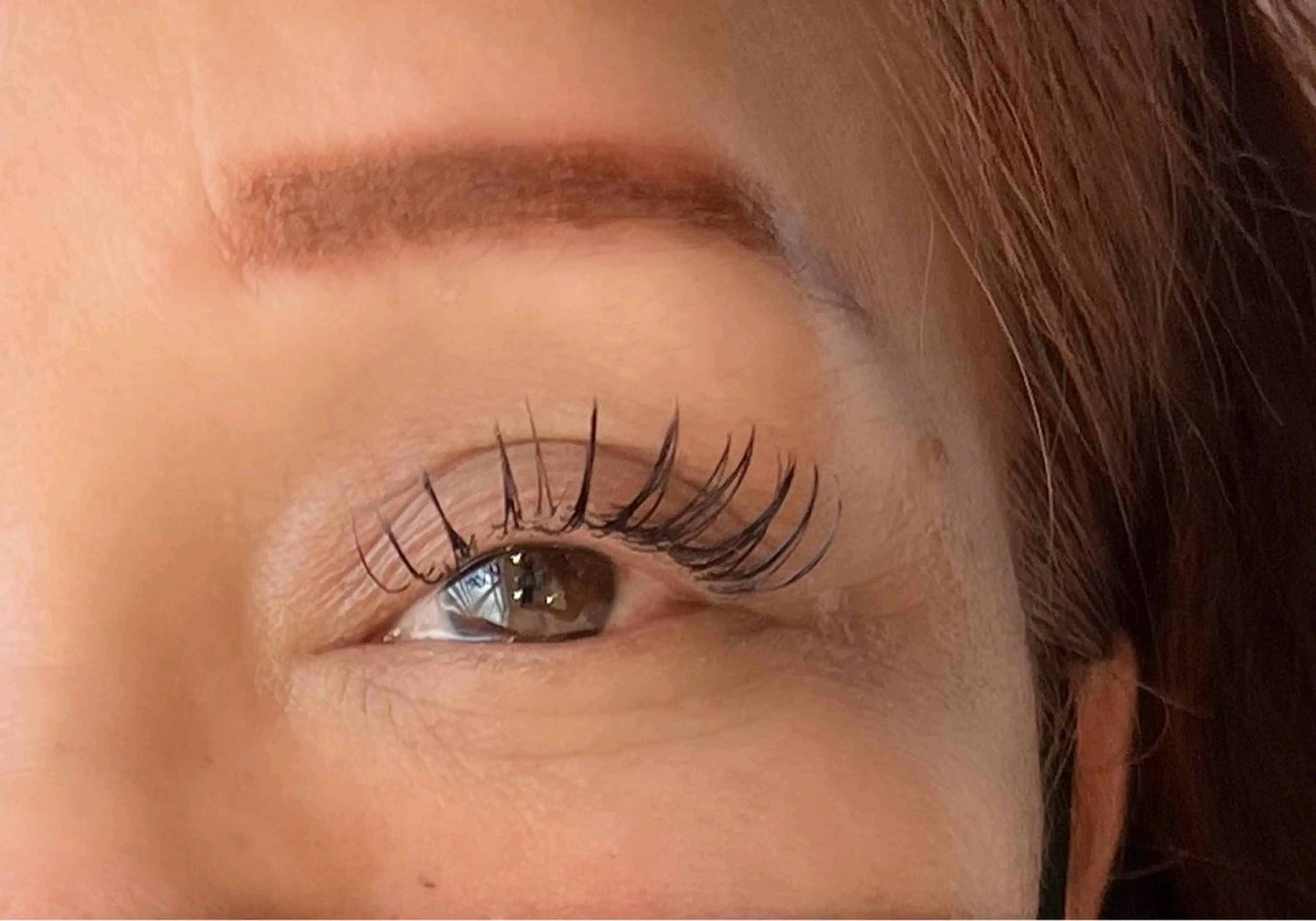 《限定価格》🪽フラットラッシュ（カシミヤ）🪽上140本までつけ放題（オフ・コーティング込）の写真