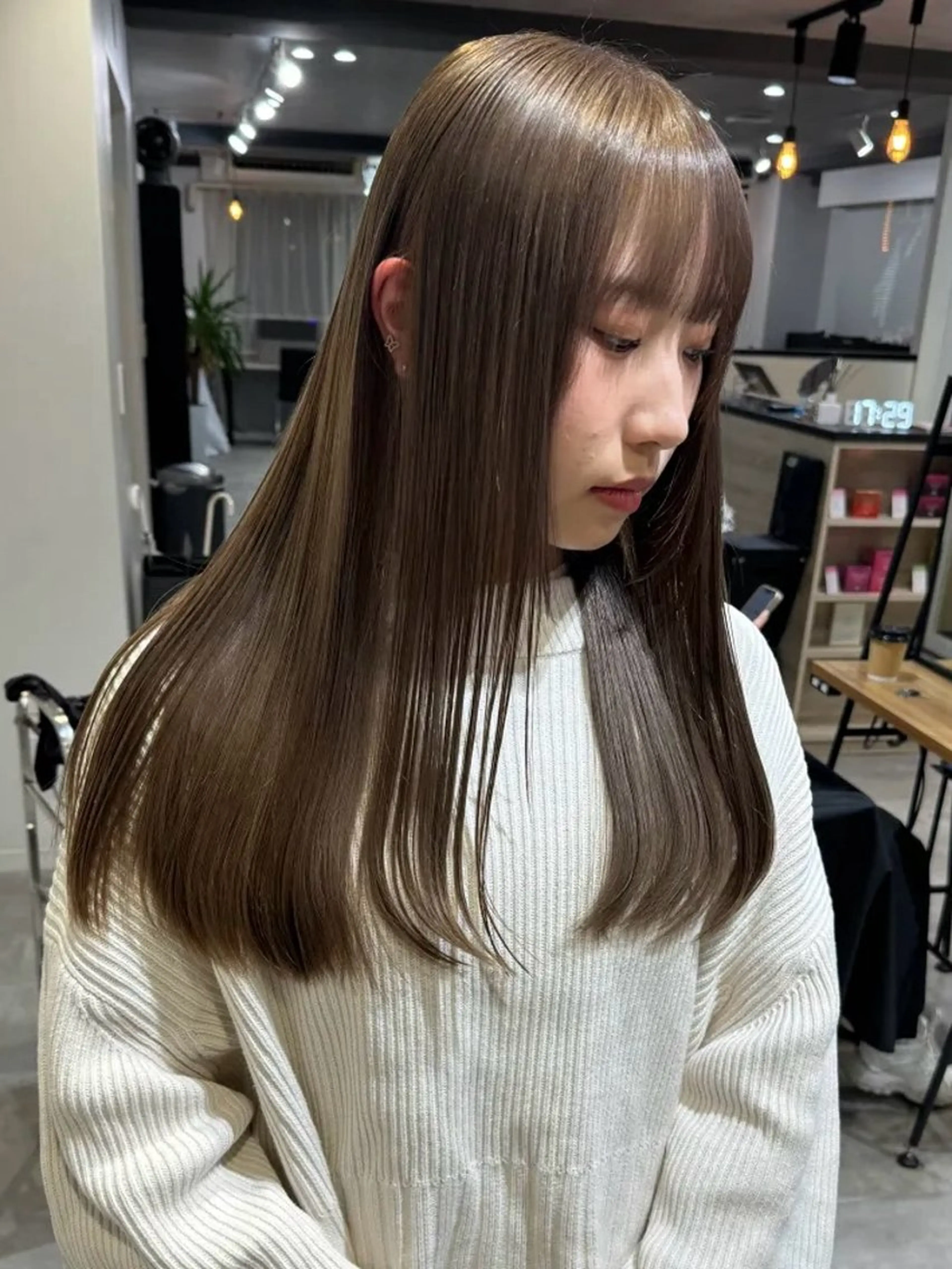 カラー ヘアカラー トウマ｜色落ちまで可 愛いハイトーン✨横浜のヘアスタイル