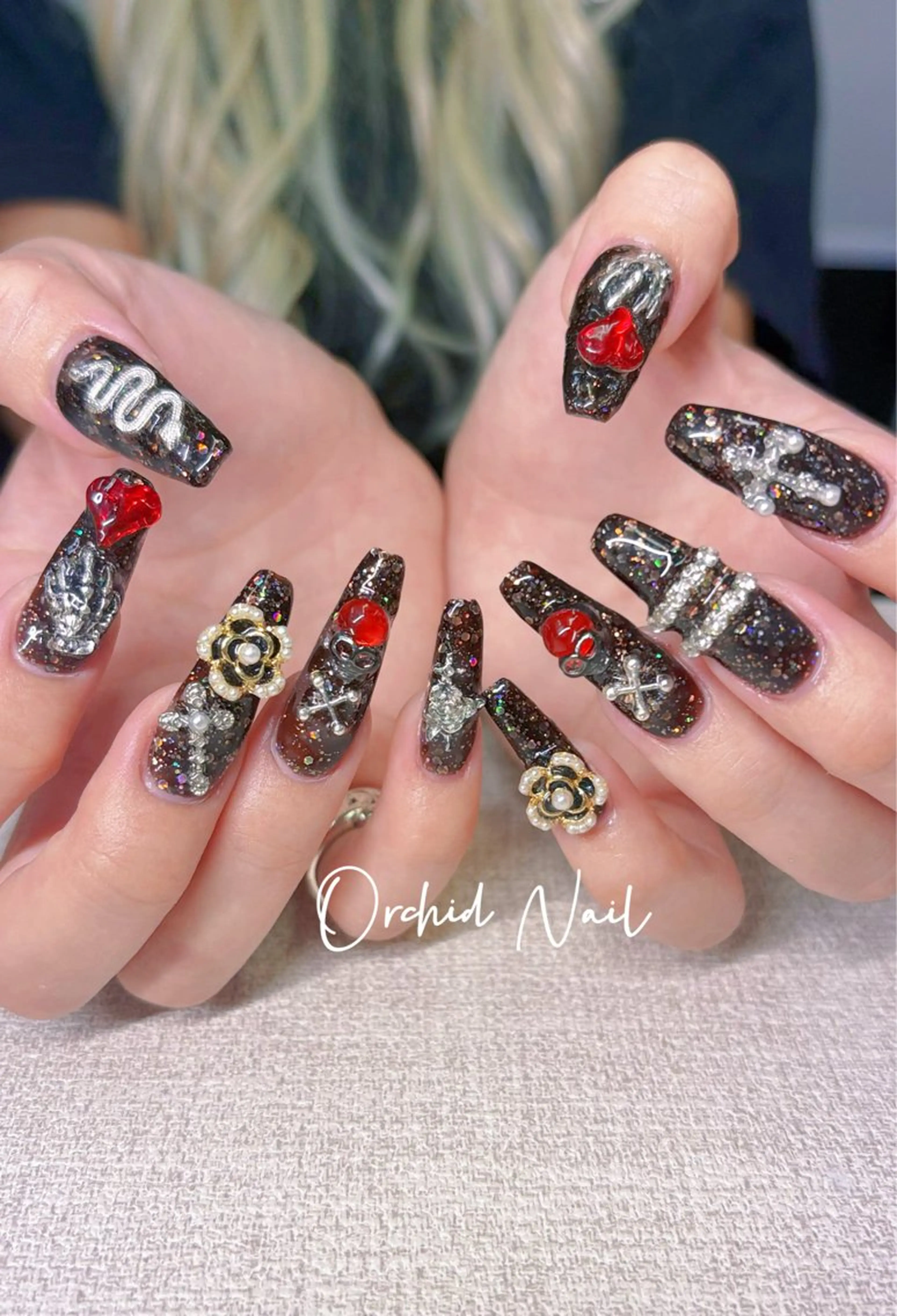 ロングネイル　ワンカラー、ラメグラデーション　自店オフ無料（コース変更可能）の写真