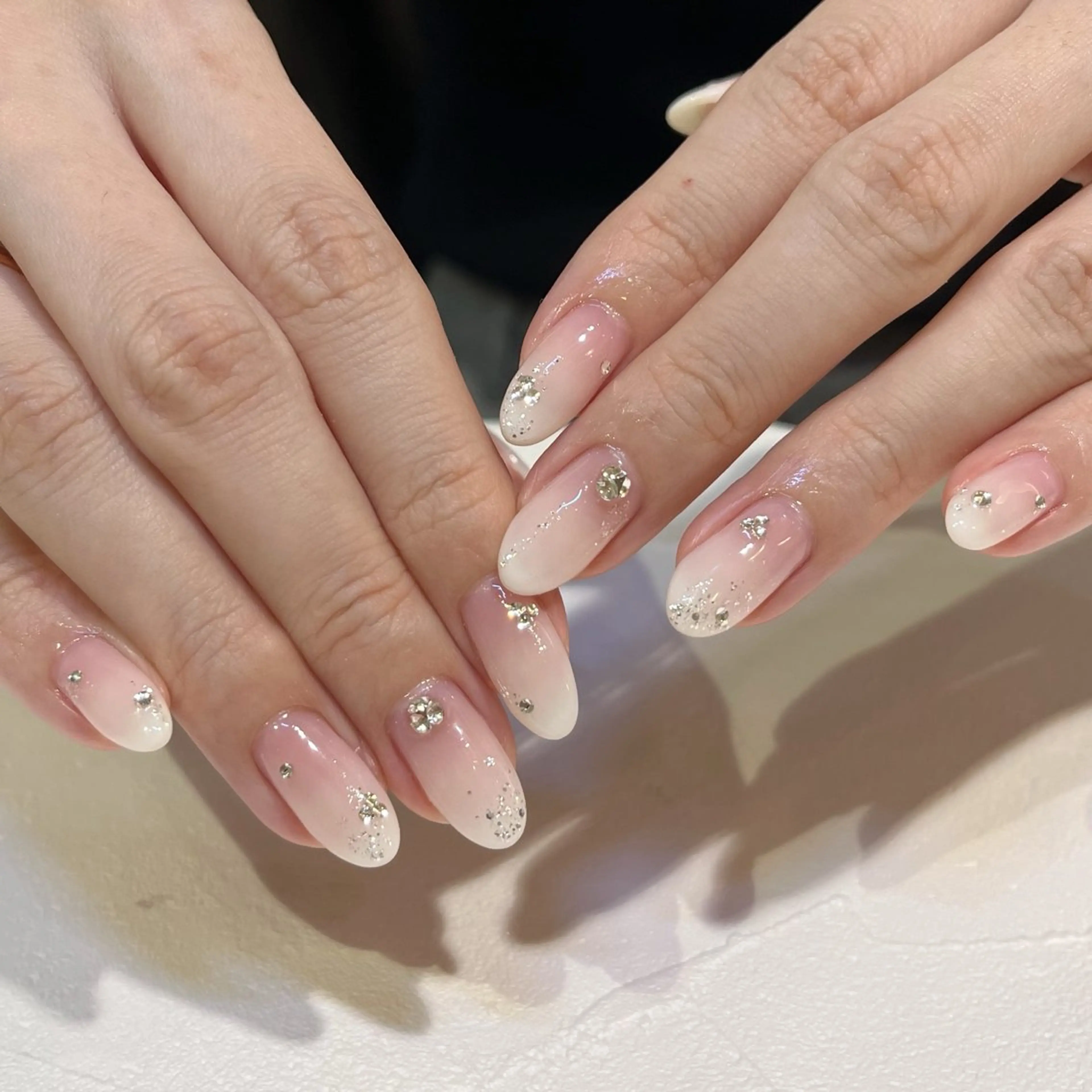 ネイル ハンドネイル 鈴木 里奈のネイルデザイン