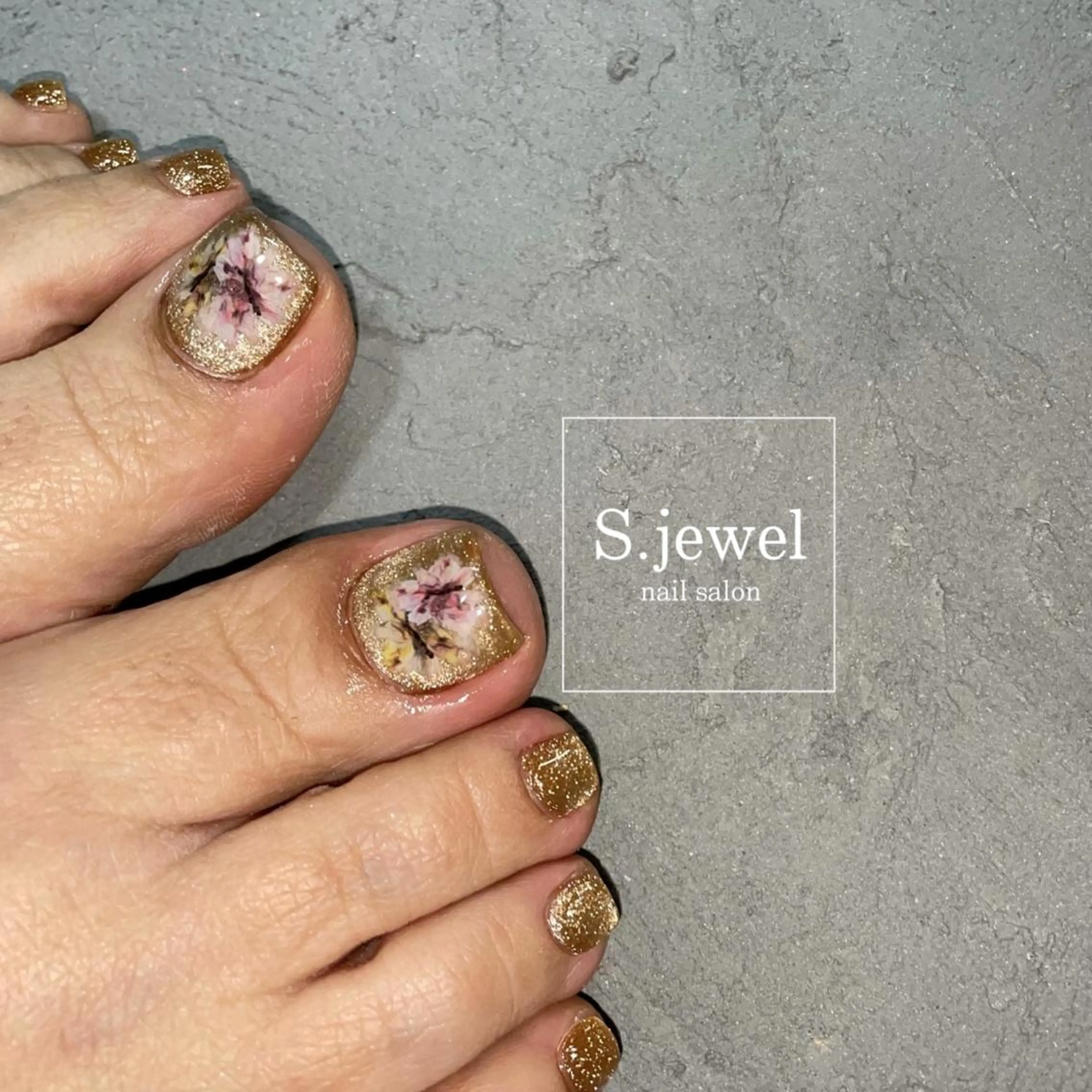 ネイル S. JEWELのネイルデザイン