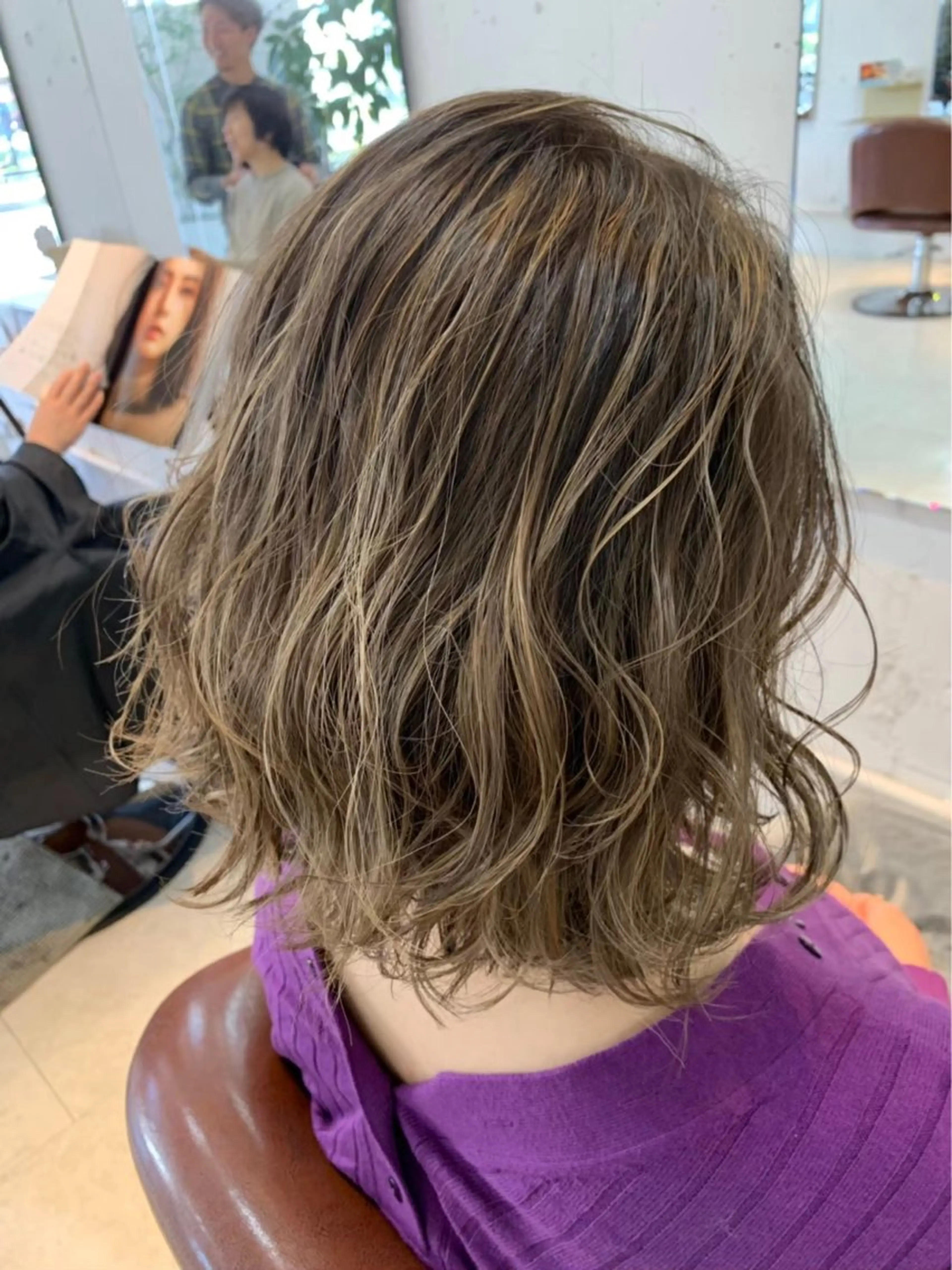 セミロング 齋藤 羽鳳のヘアスタイル