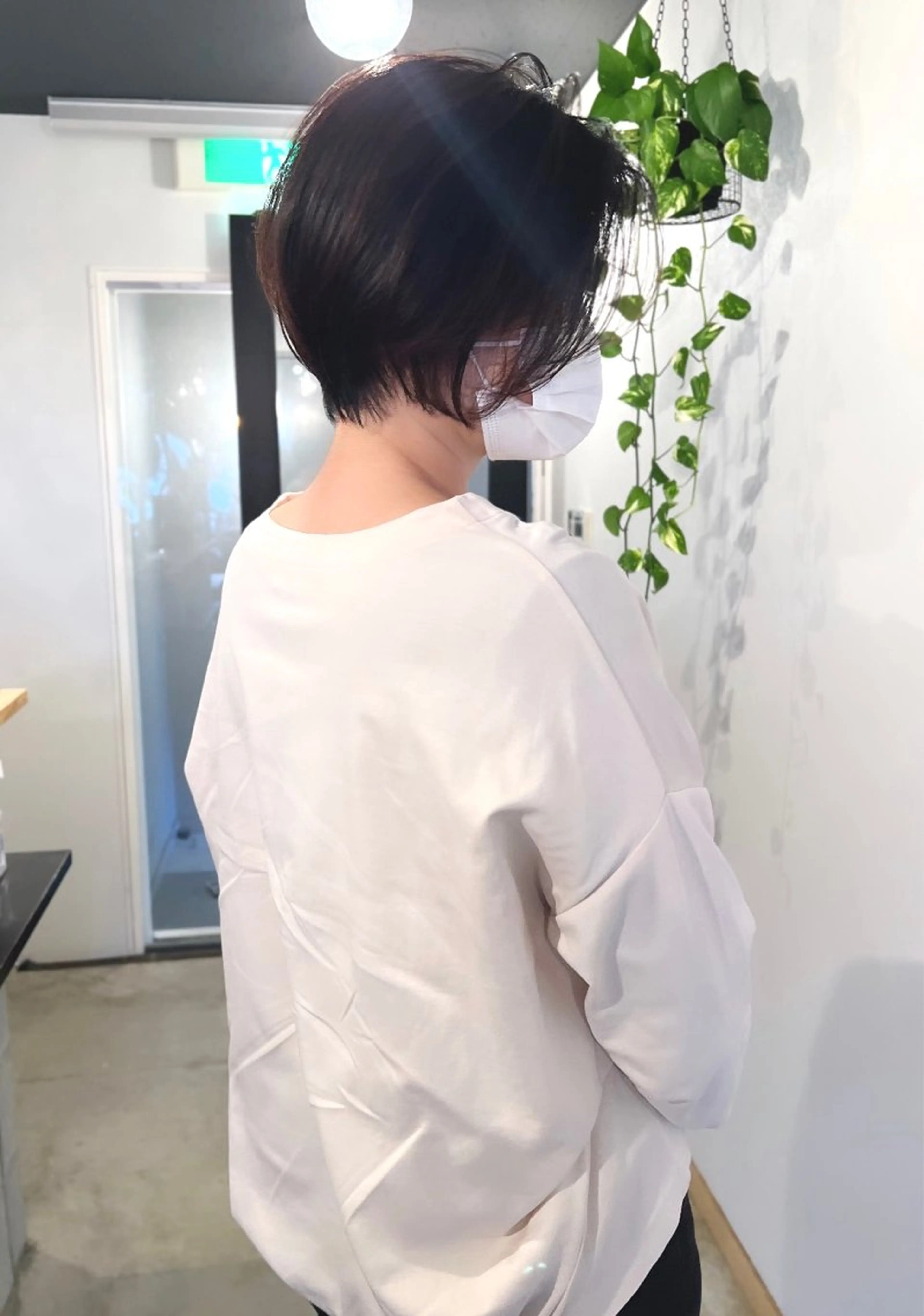 ショート カラー カット ヘアカラー ノサカ ミワコのヘアスタイル