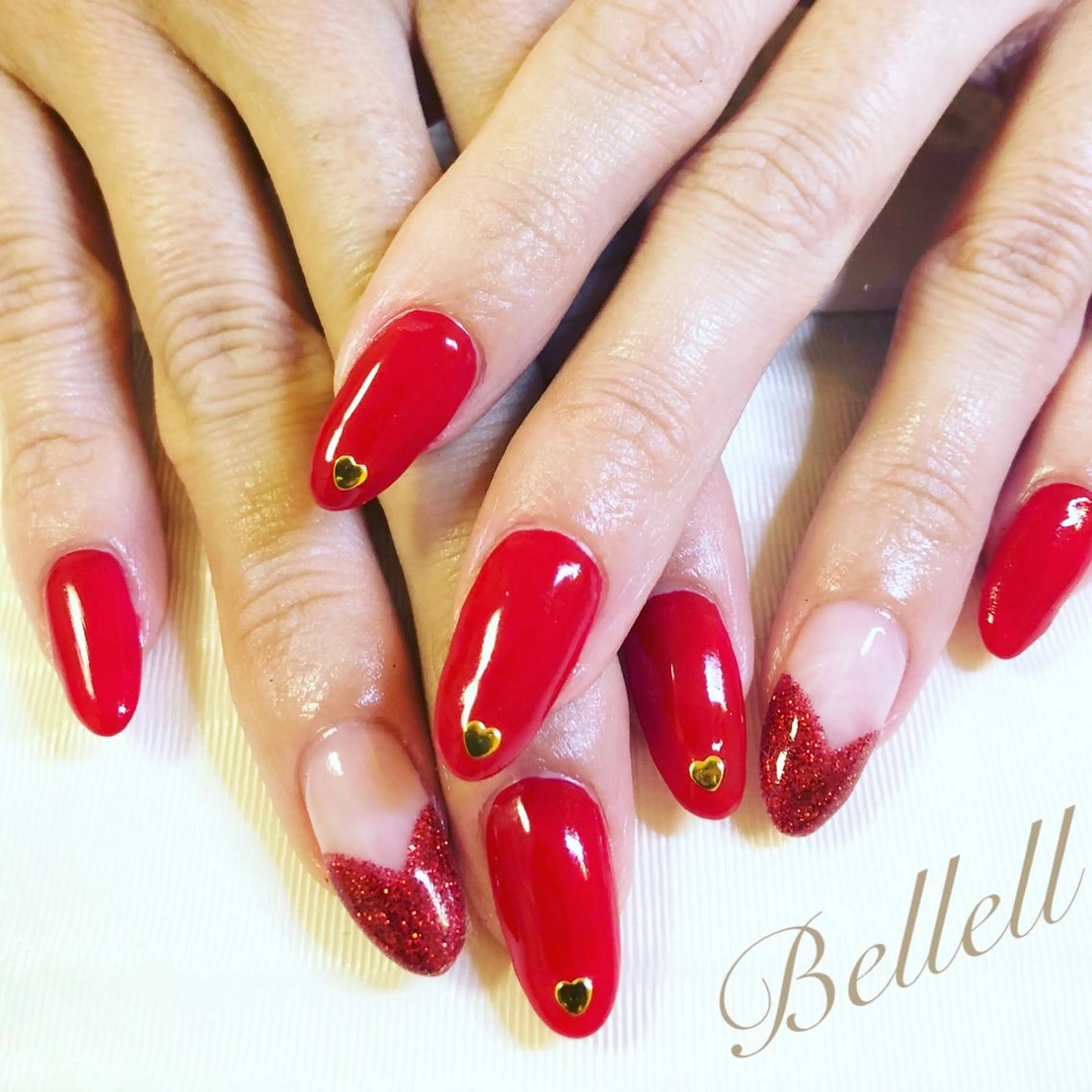 ネイル フレンチネイル ハート 青木 綾子のネイルデザイン