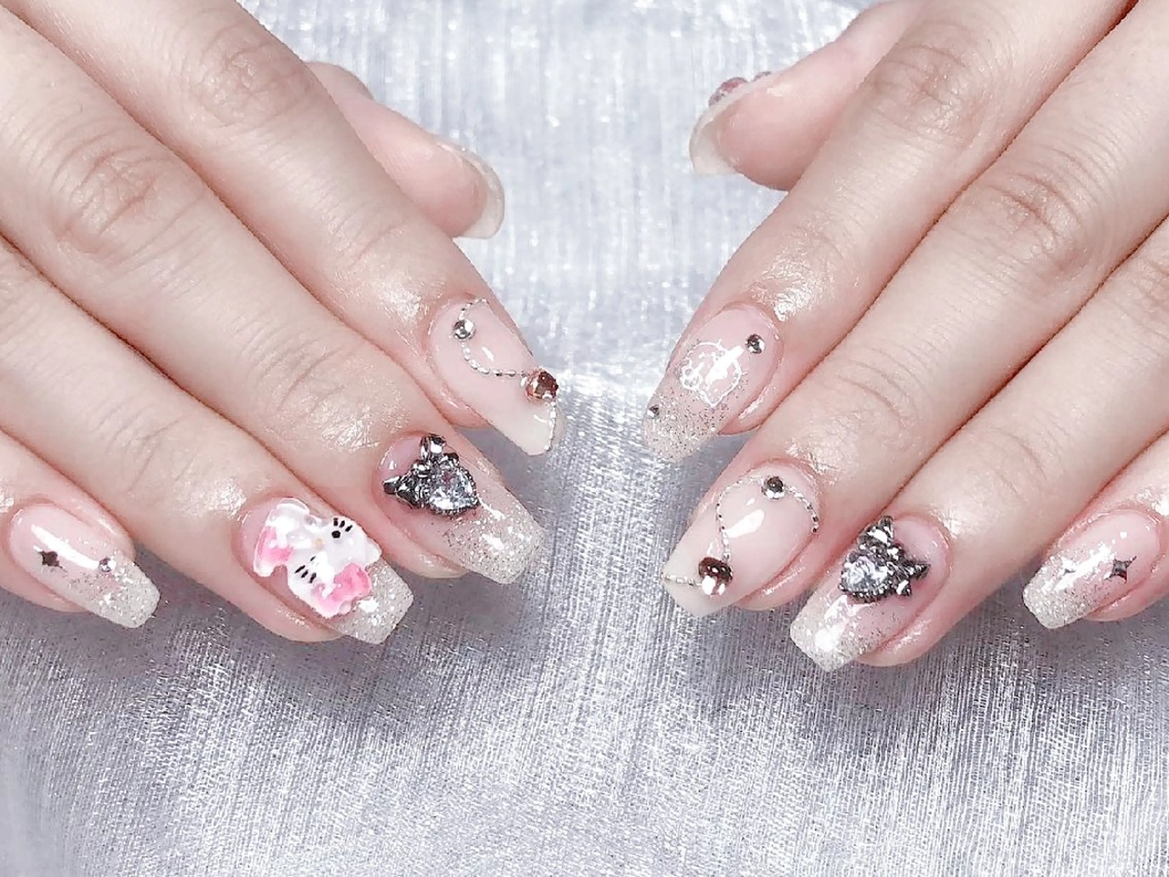 ネイル 長さ出し フレンチネイル グラデーション マグネットネイル マグネットフレンチ ハンドネイル ハンドケア ✨Dreamy NORAのネイルデザイン