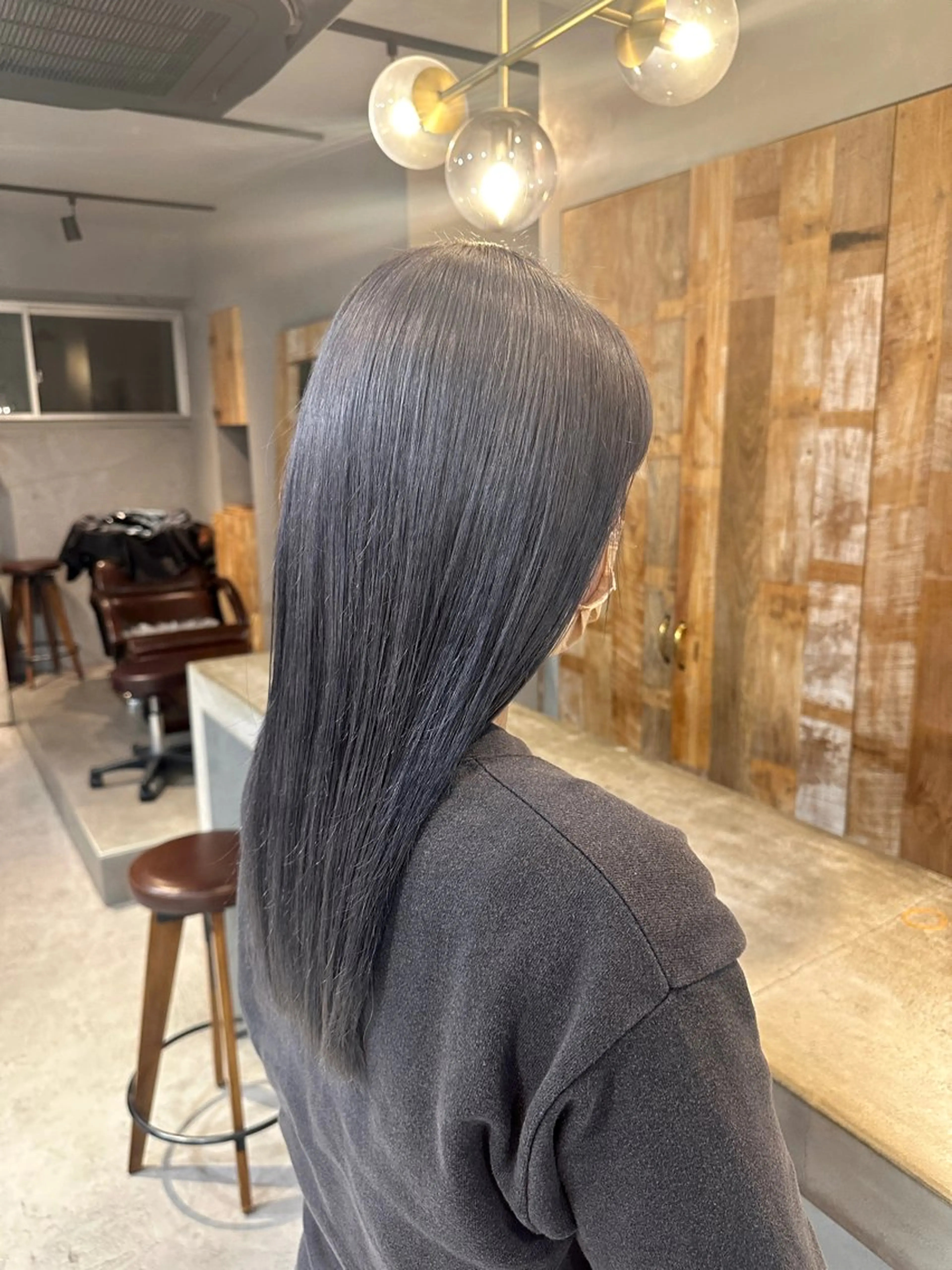 セミロング カラー ブロンド ラベンダーカラー シルバー ホワイトシルバー 原宿パーソナルカラー 診断／hina✨🧚のヘアスタイル