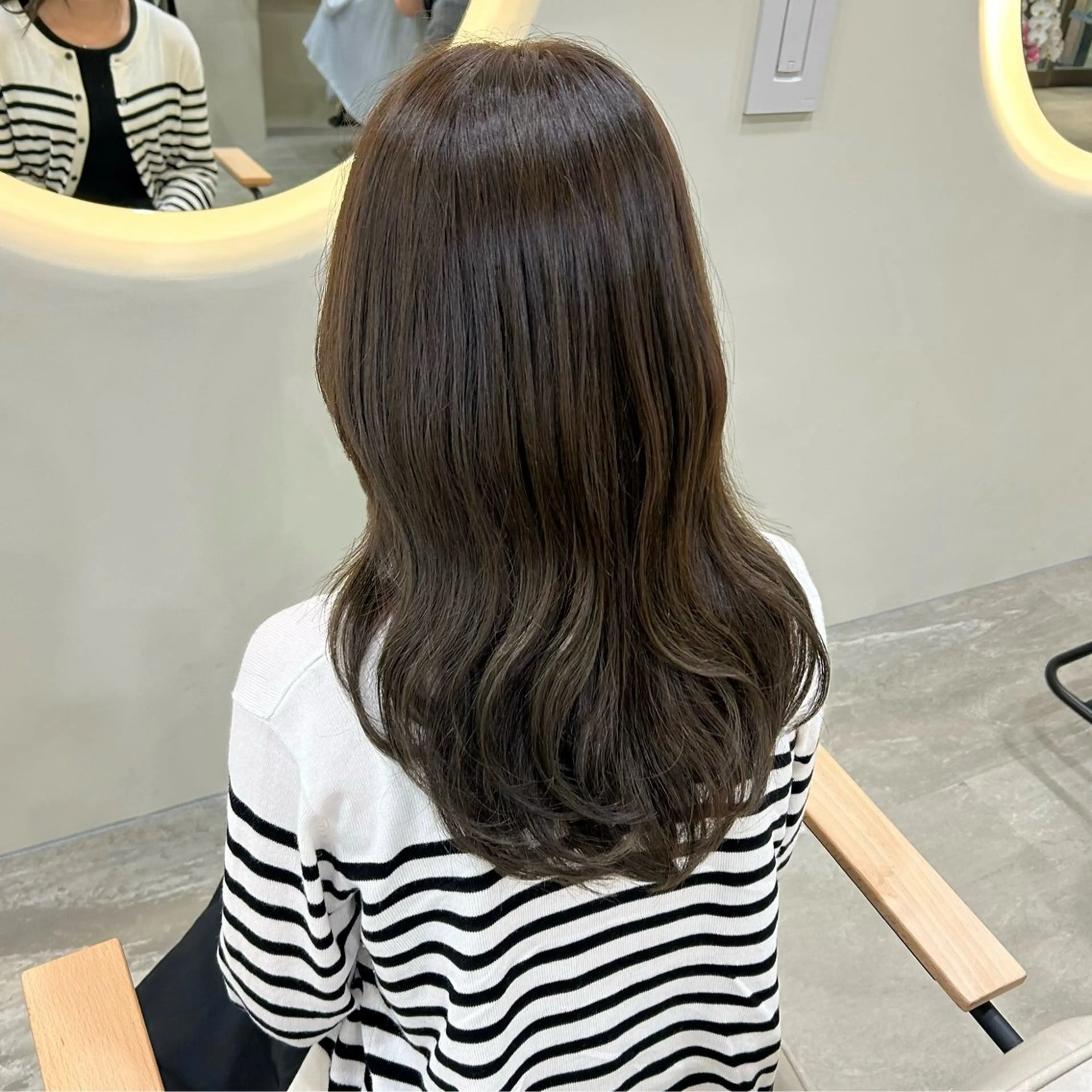 ロング カラー hana/艶髪 /透明感カラー🪞のヘアスタイル