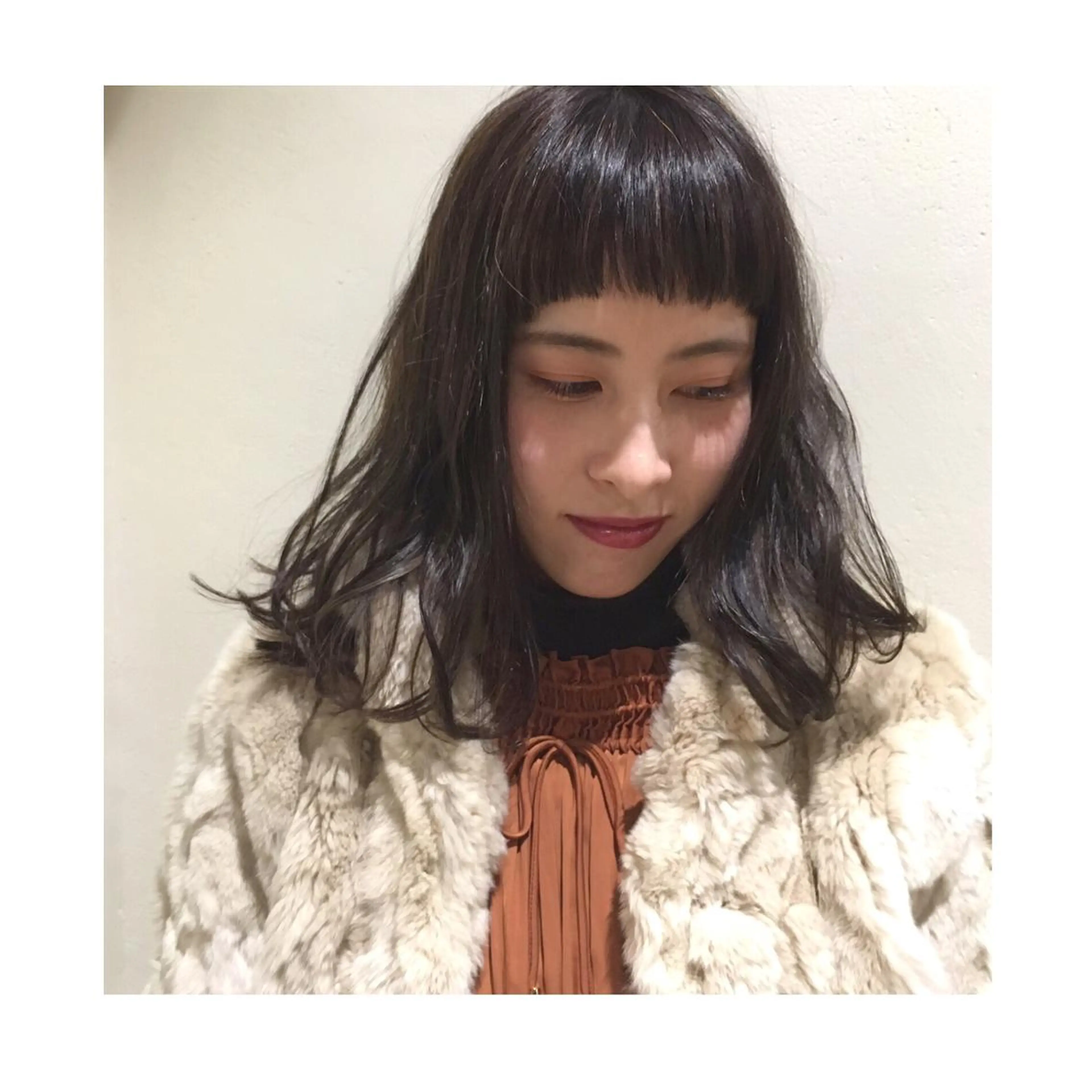 セミロング 近藤 麻紀のヘアスタイル