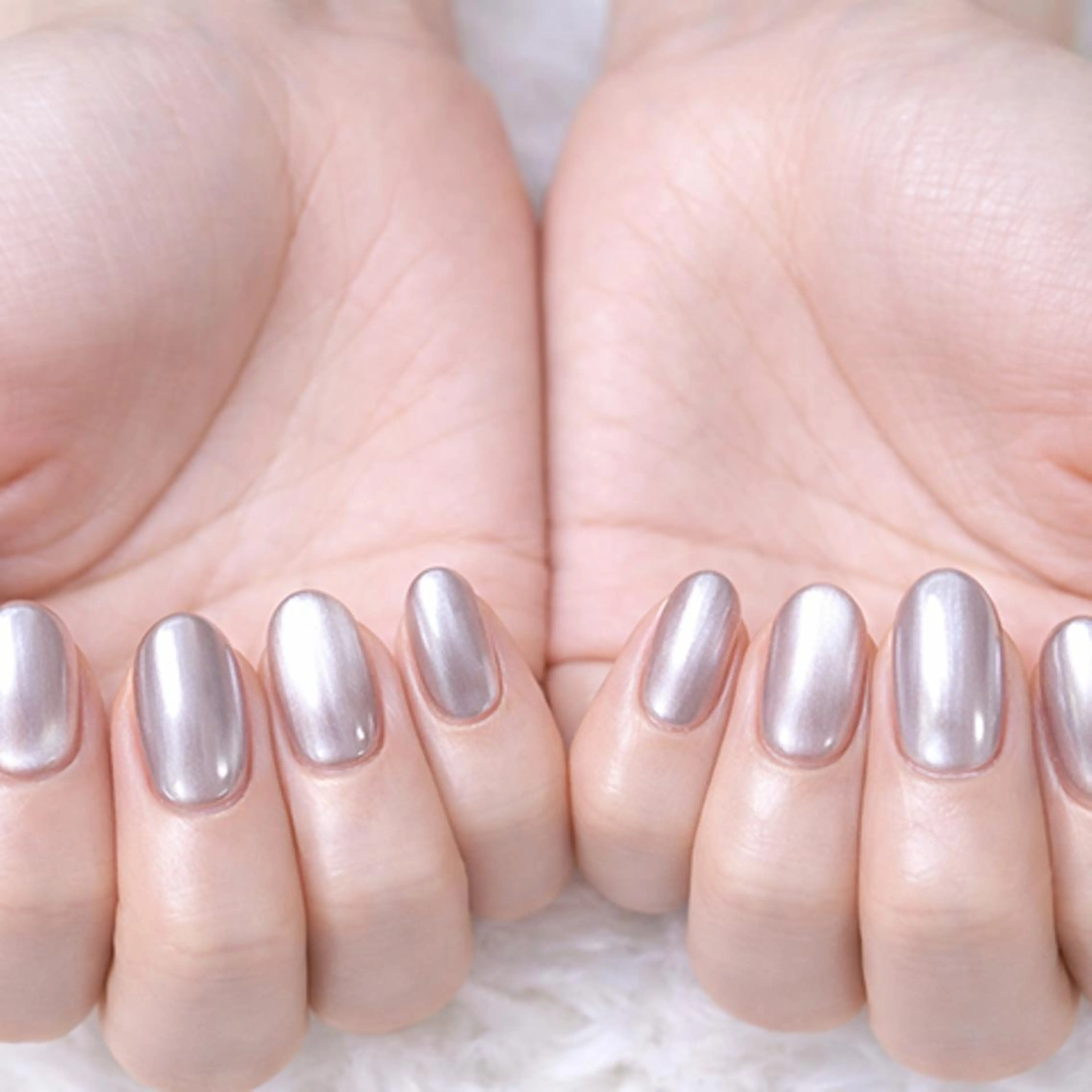 ネイル ミラーネイル ワンカラーネイル ハンドネイル Miku. Nのネイルデザイン