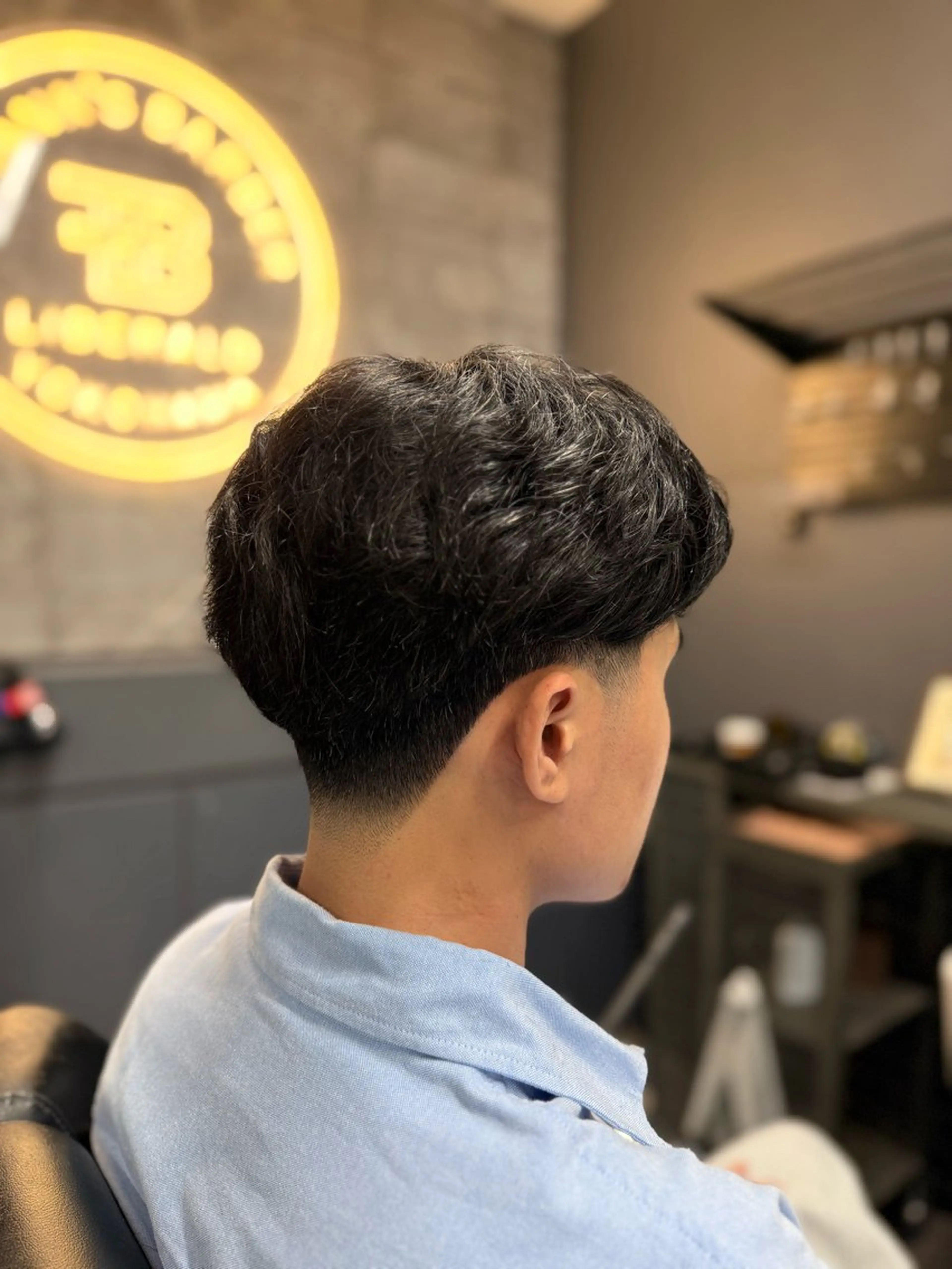 メンズ フェードカット トミヤマ シュウトのヘアスタイル