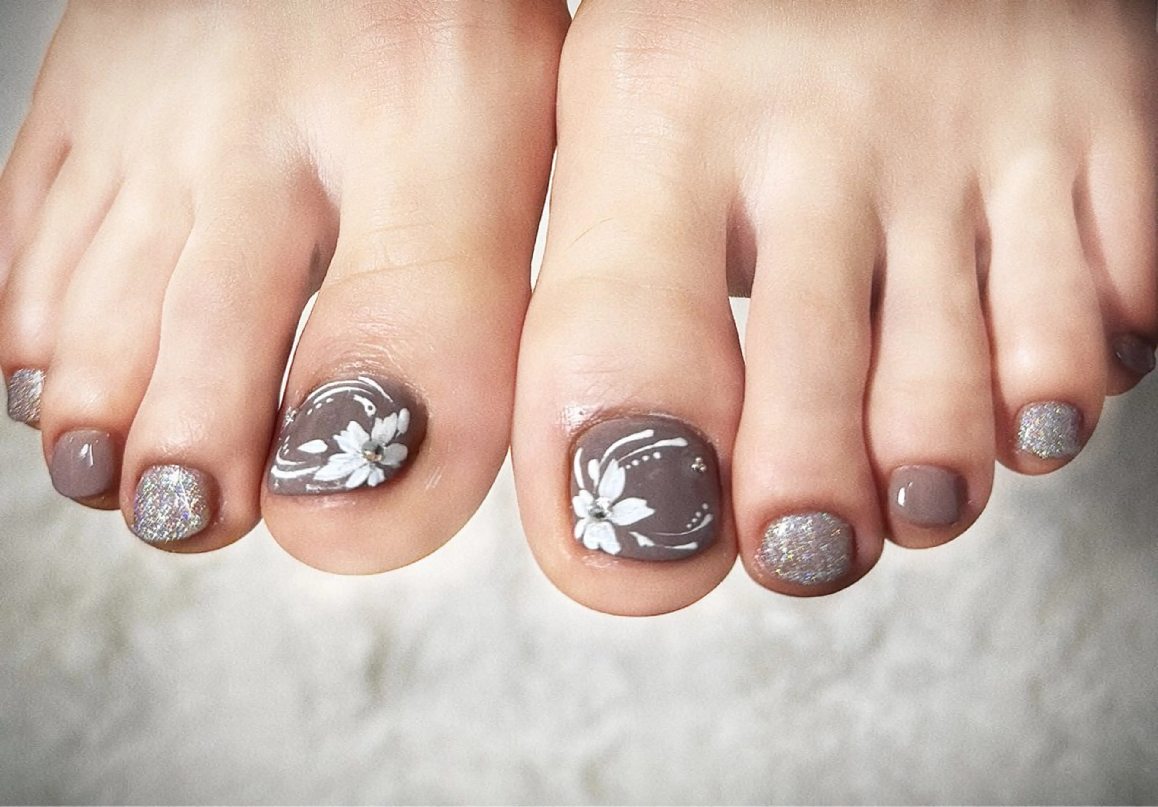 ネイル フットネイル ジェルネイル 持ち込み Min.Nail  Salon所属・Min. Nail Salonのネイルデザイン