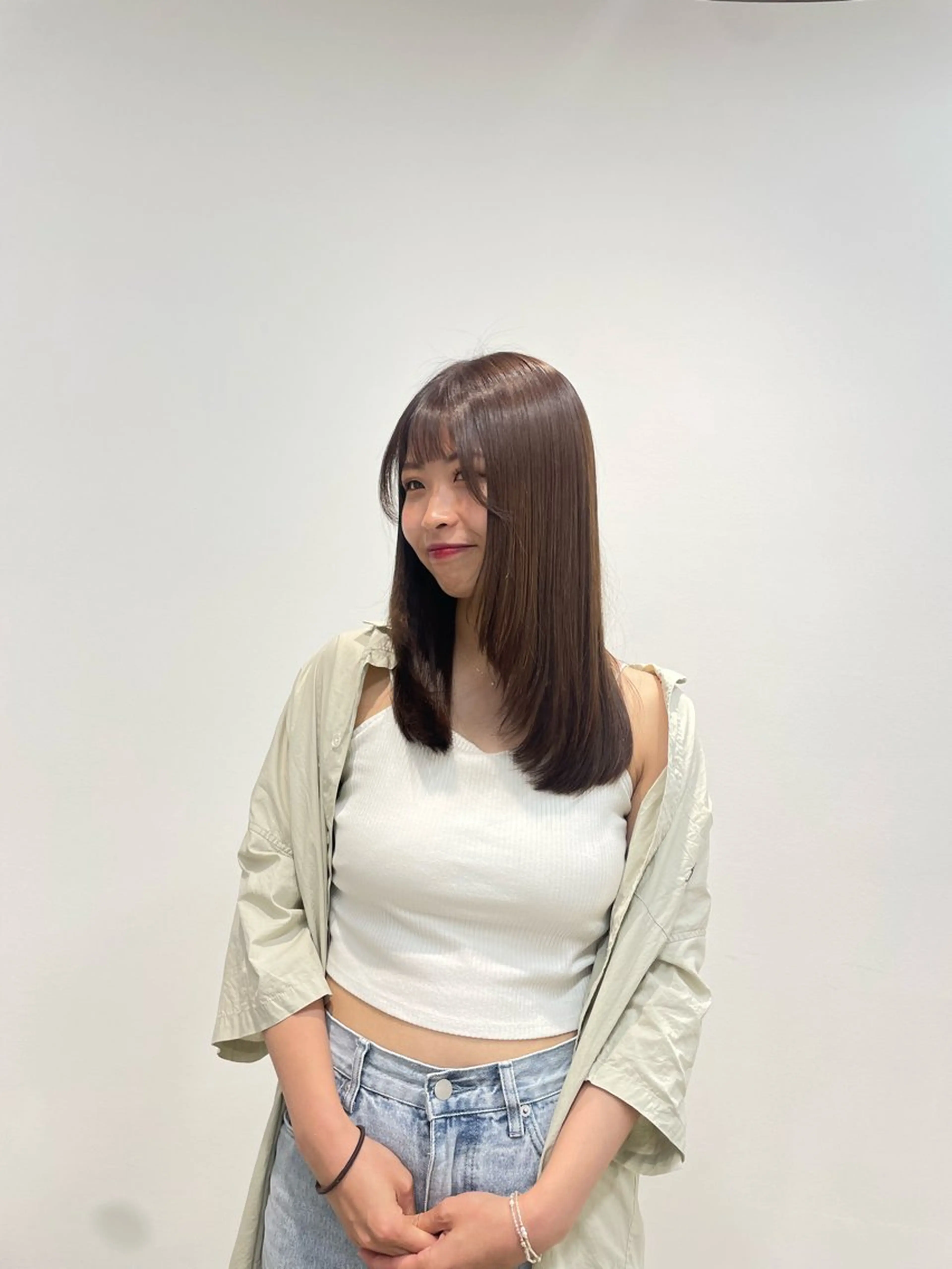 ミディアム カラー ブラウンカラー ココアブラウン レイヤーカット 𝘚𝘶𝘻𝘶 𓂃𓈒𓏸のヘアスタイル