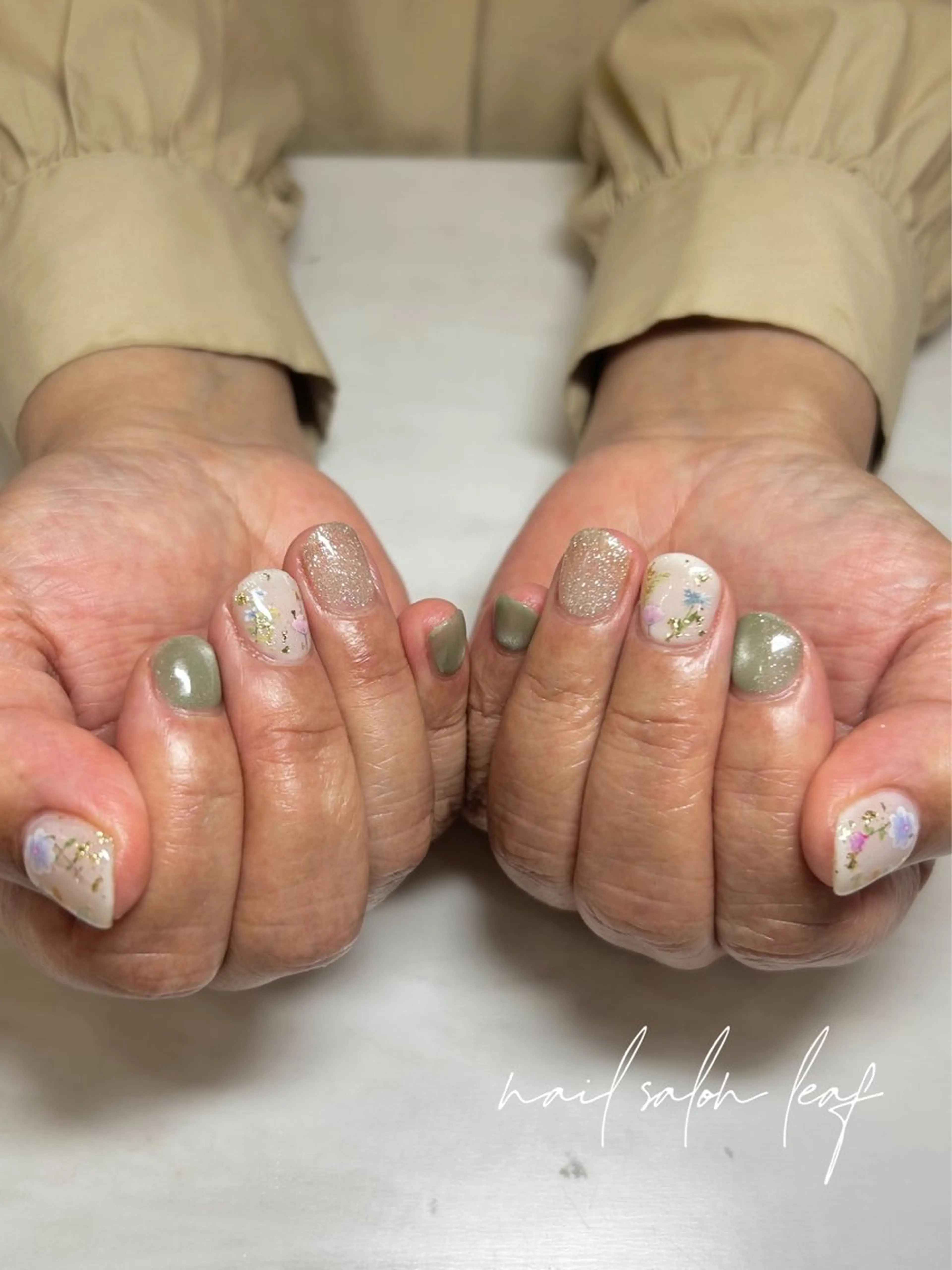 ネイル Leaf ちかほのネイルデザイン