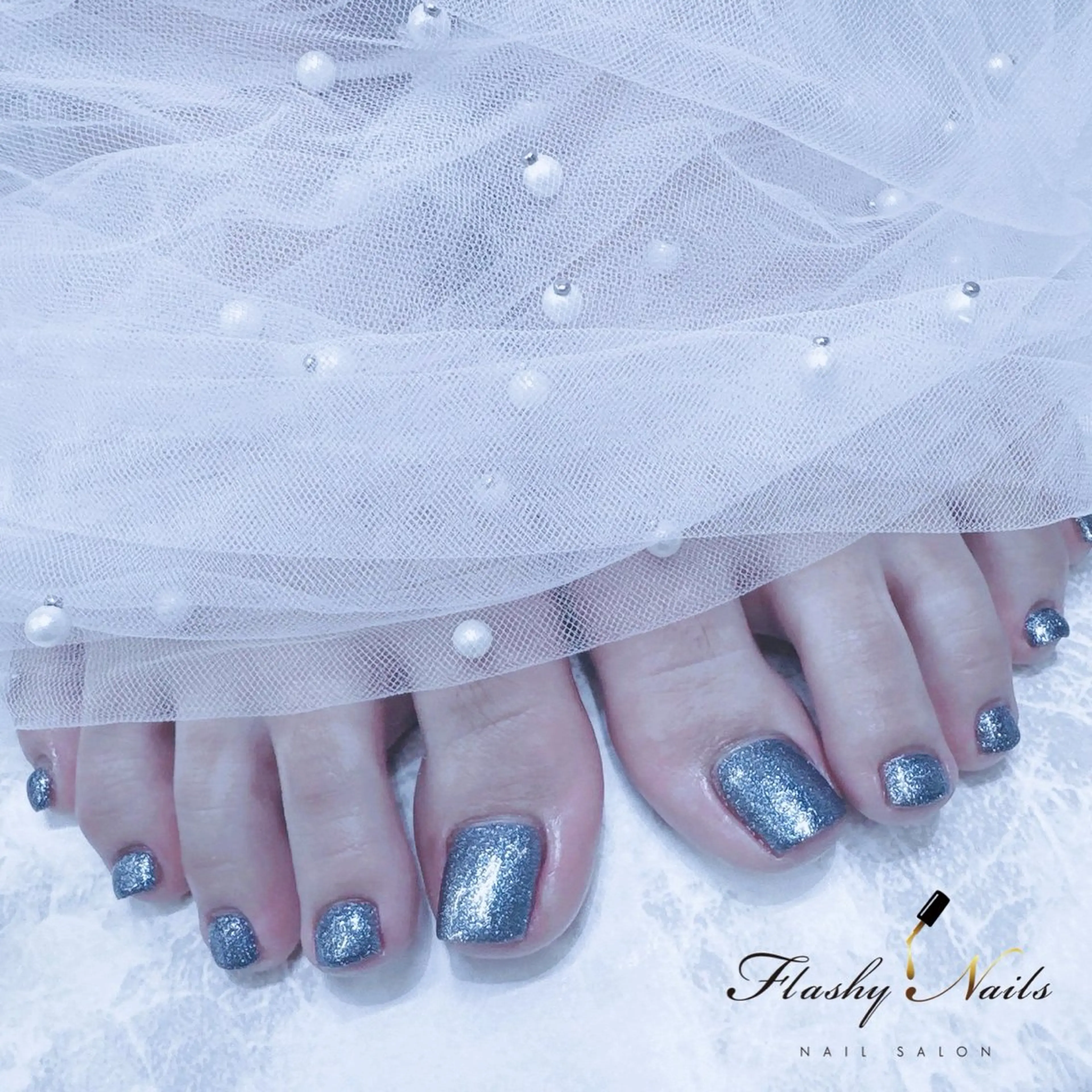 ネイル フットネイル ワンカラーネイル Flashy Nailsのマツエク・マツパデザイン