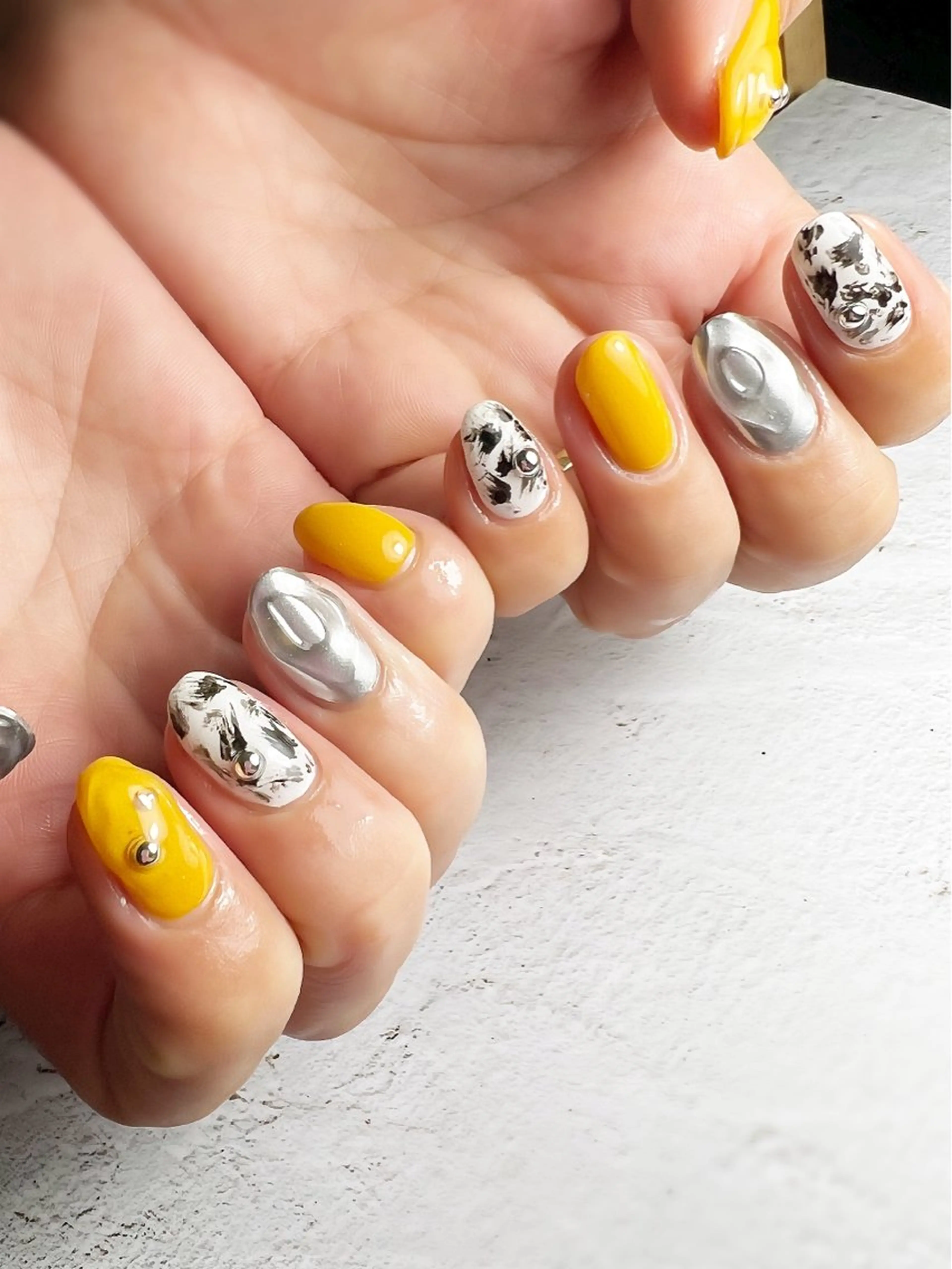 ネイル ハンドネイル フットネイル NAILsalon Laki(ラキ)のネイルデザイン