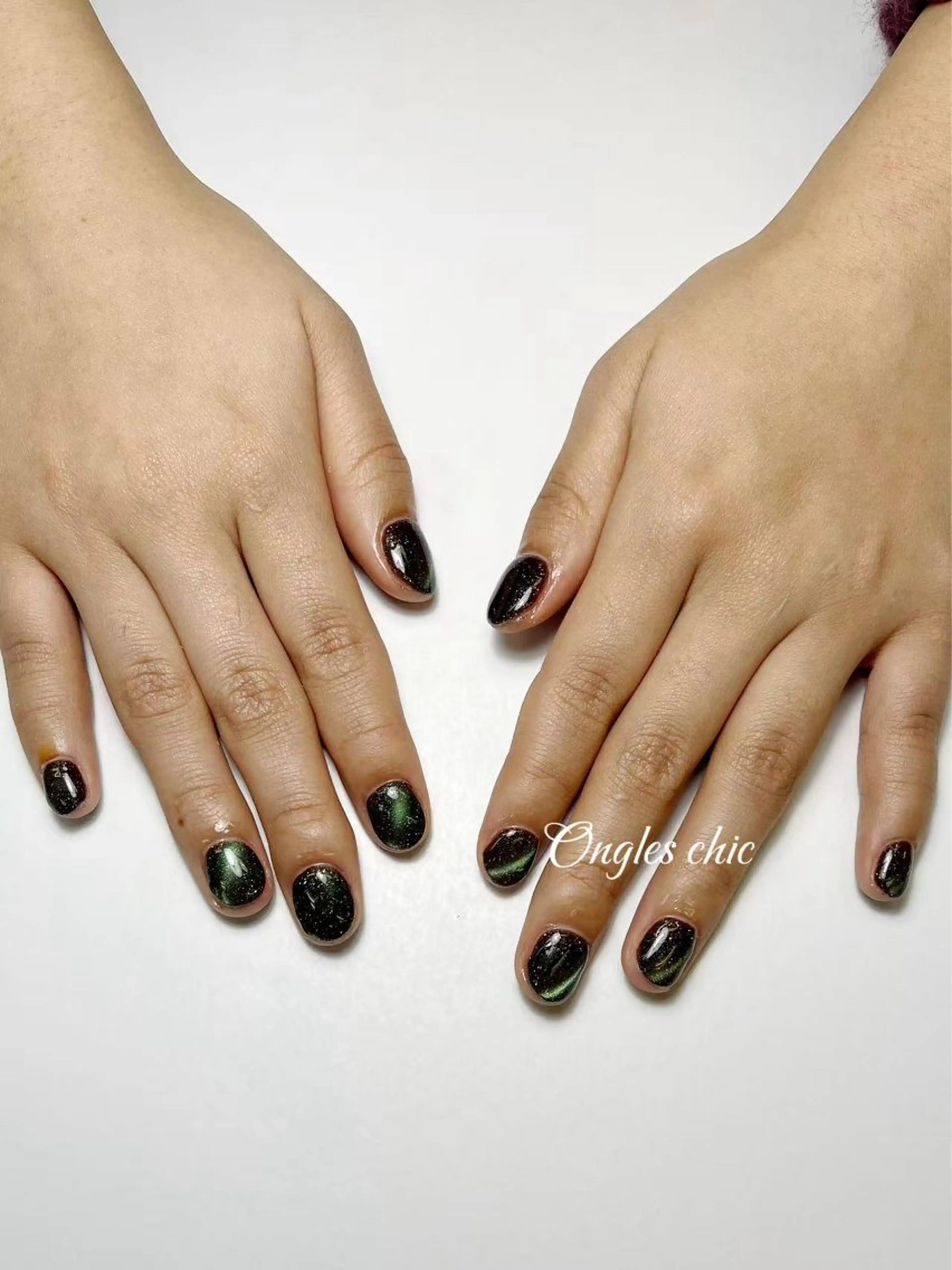 ネイル ハンドネイル ハンドケア ongles chicのネイルデザイン