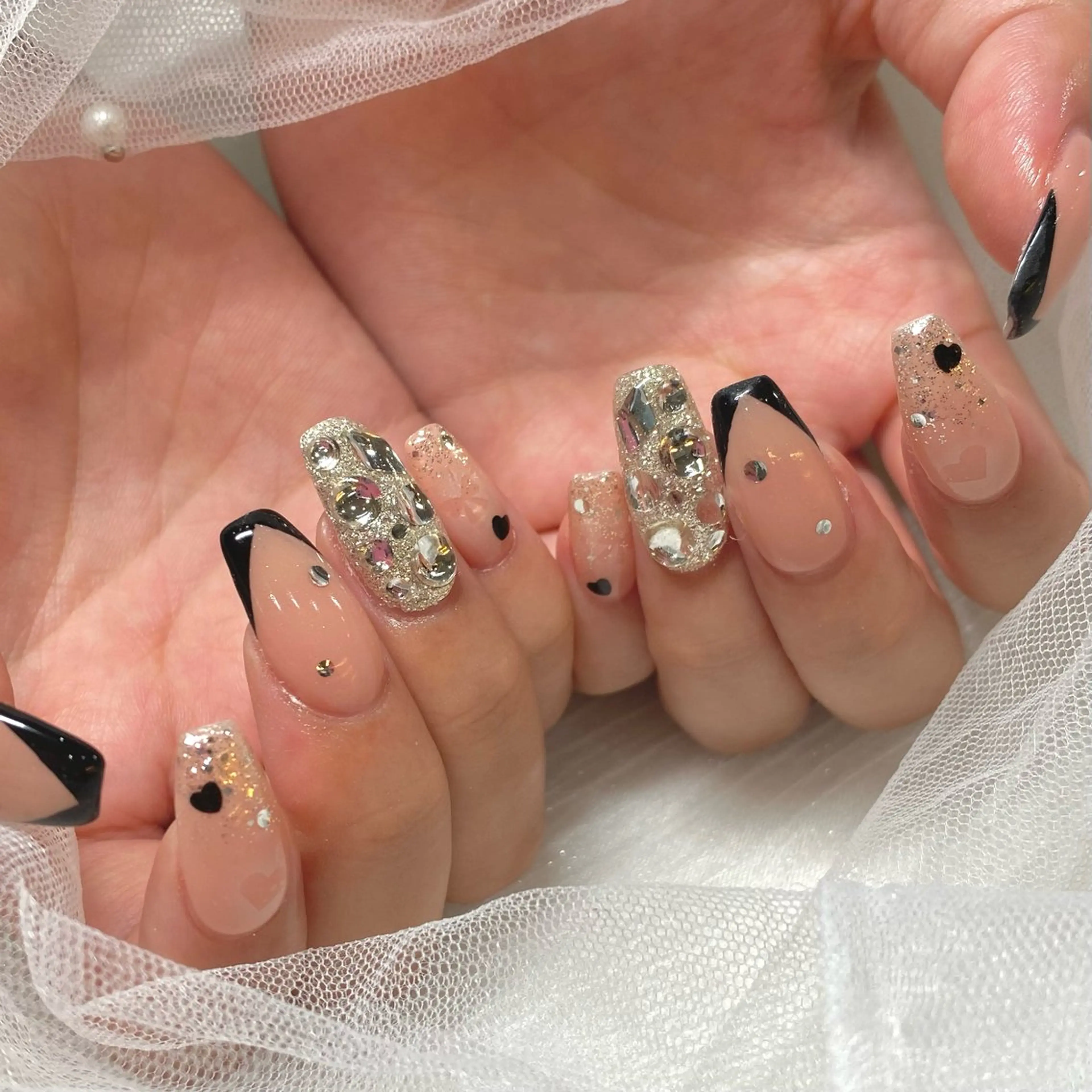 ネイル ワンホンネイル ハンドネイル 🎀FLORANZ 🎀MIKAのネイルデザイン