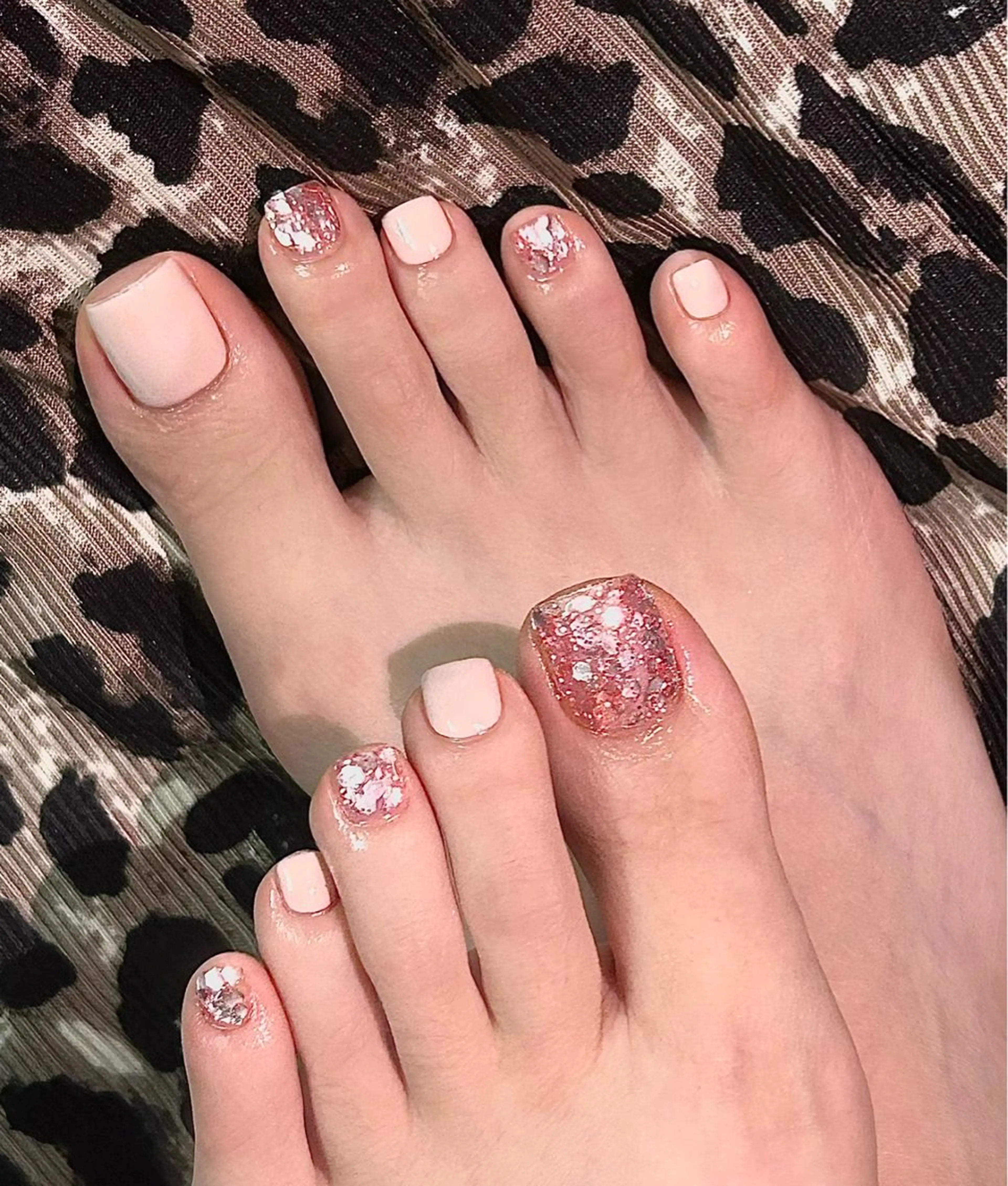 ショート FLORA NAIL SALONのネイルデザイン