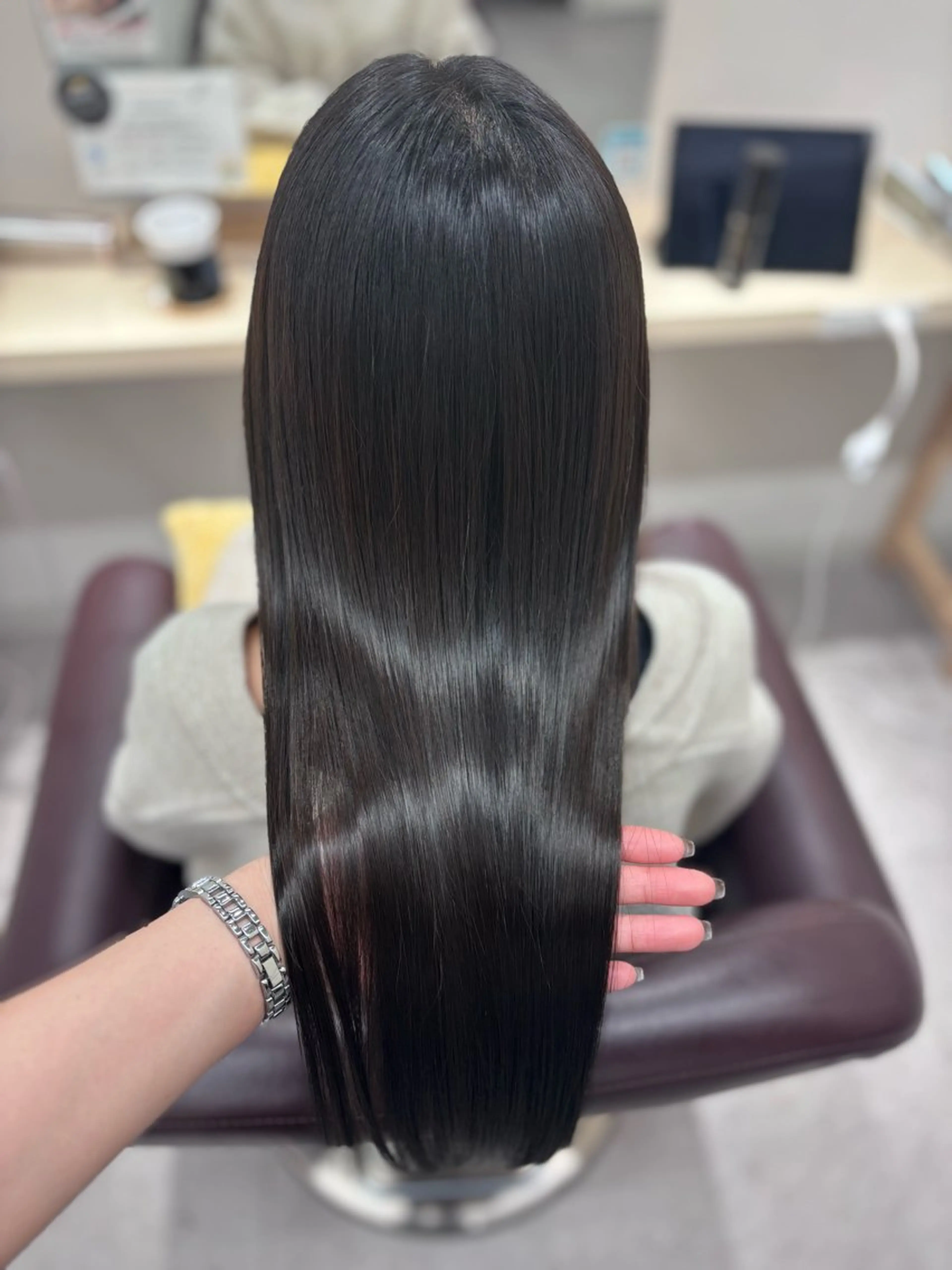 【圧倒的艶髪へ✨️】髪質改善トリートメントの写真