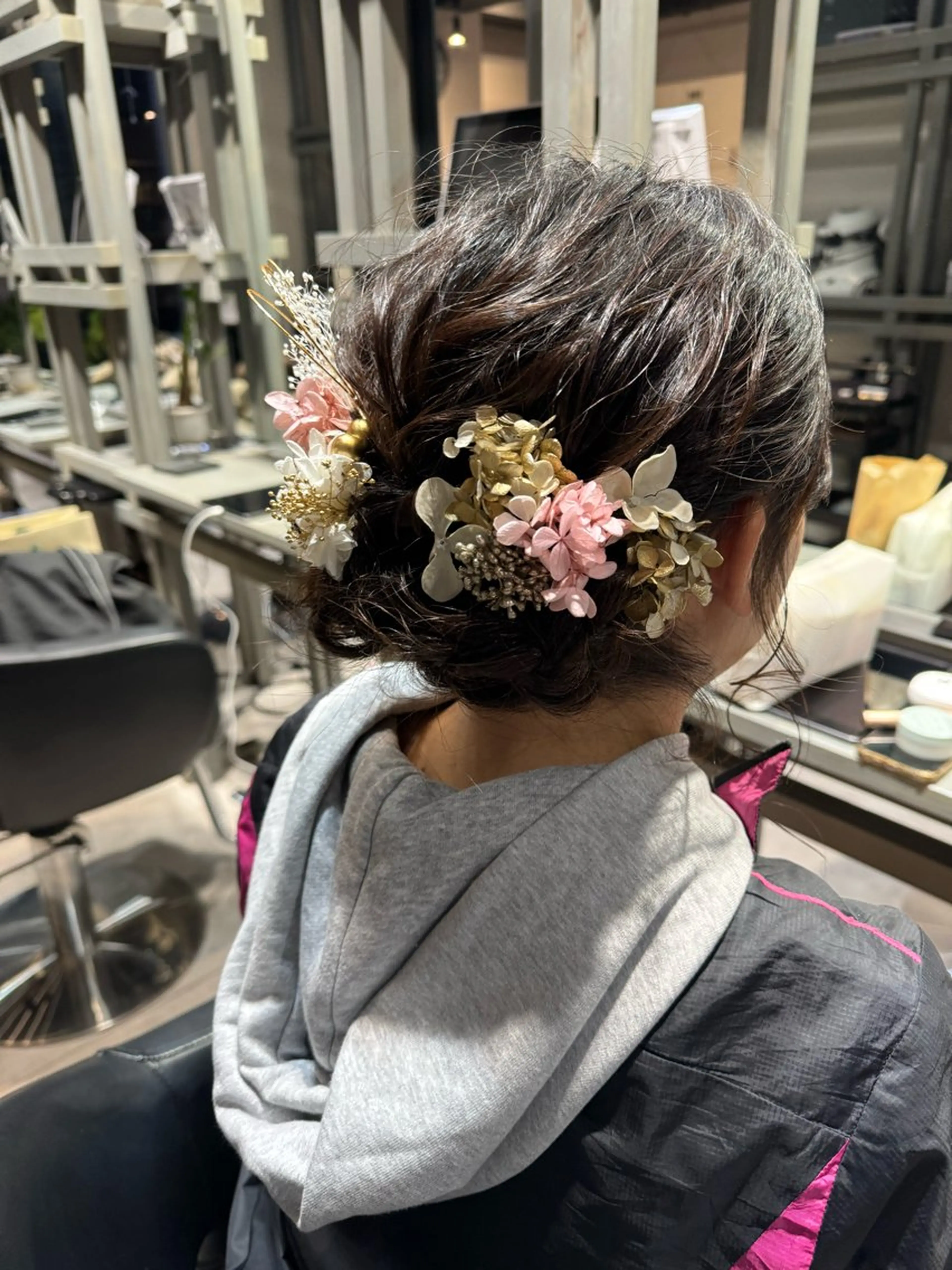 ミディアム ヘアアレンジ ヘアセット 似合う髪型が 分からない方へのヘアスタイル