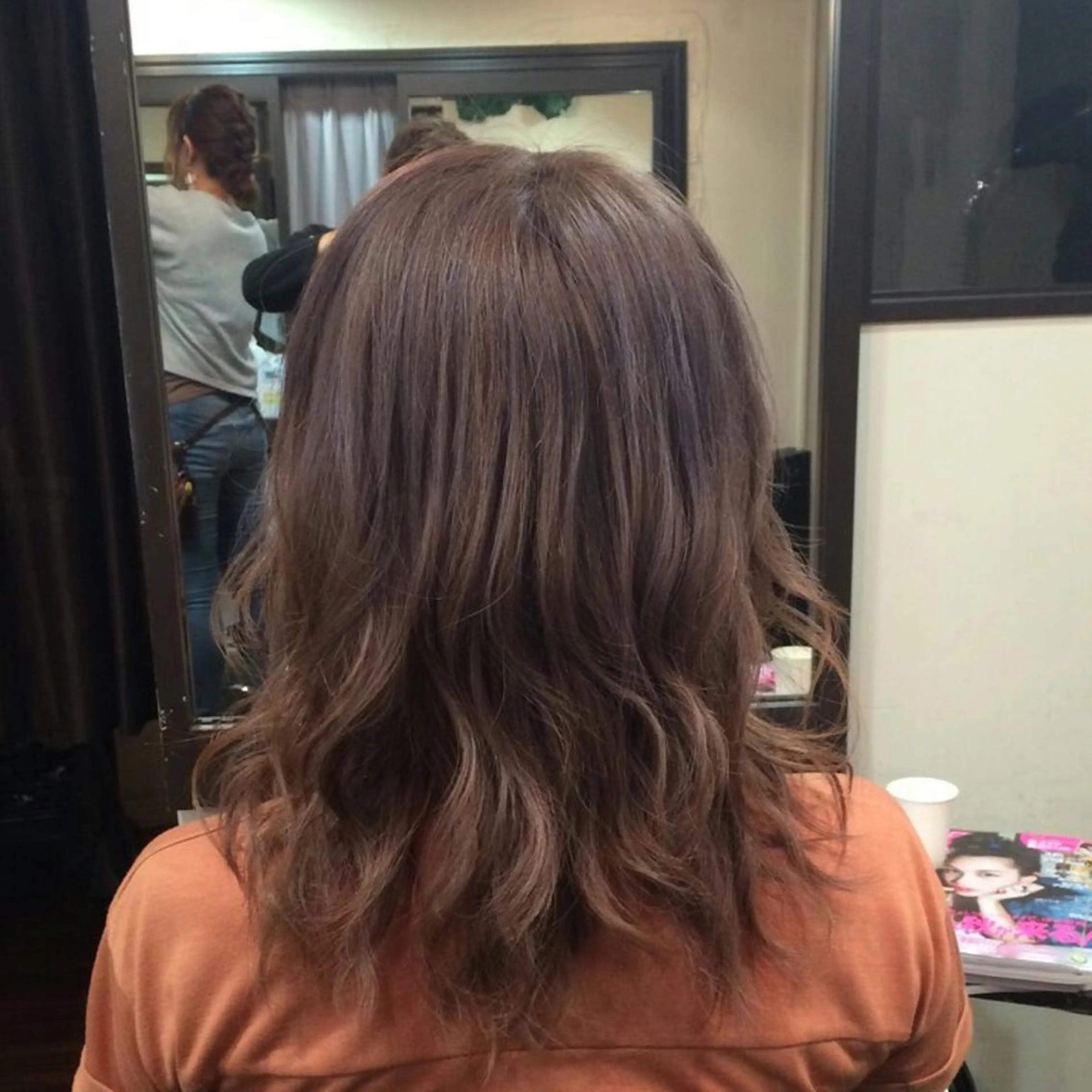 ミディアム セミロング ロング カラー ダブルカラー グレージュ パープルカラー 100%髪質改善特化 TRUNSのヘアスタイル