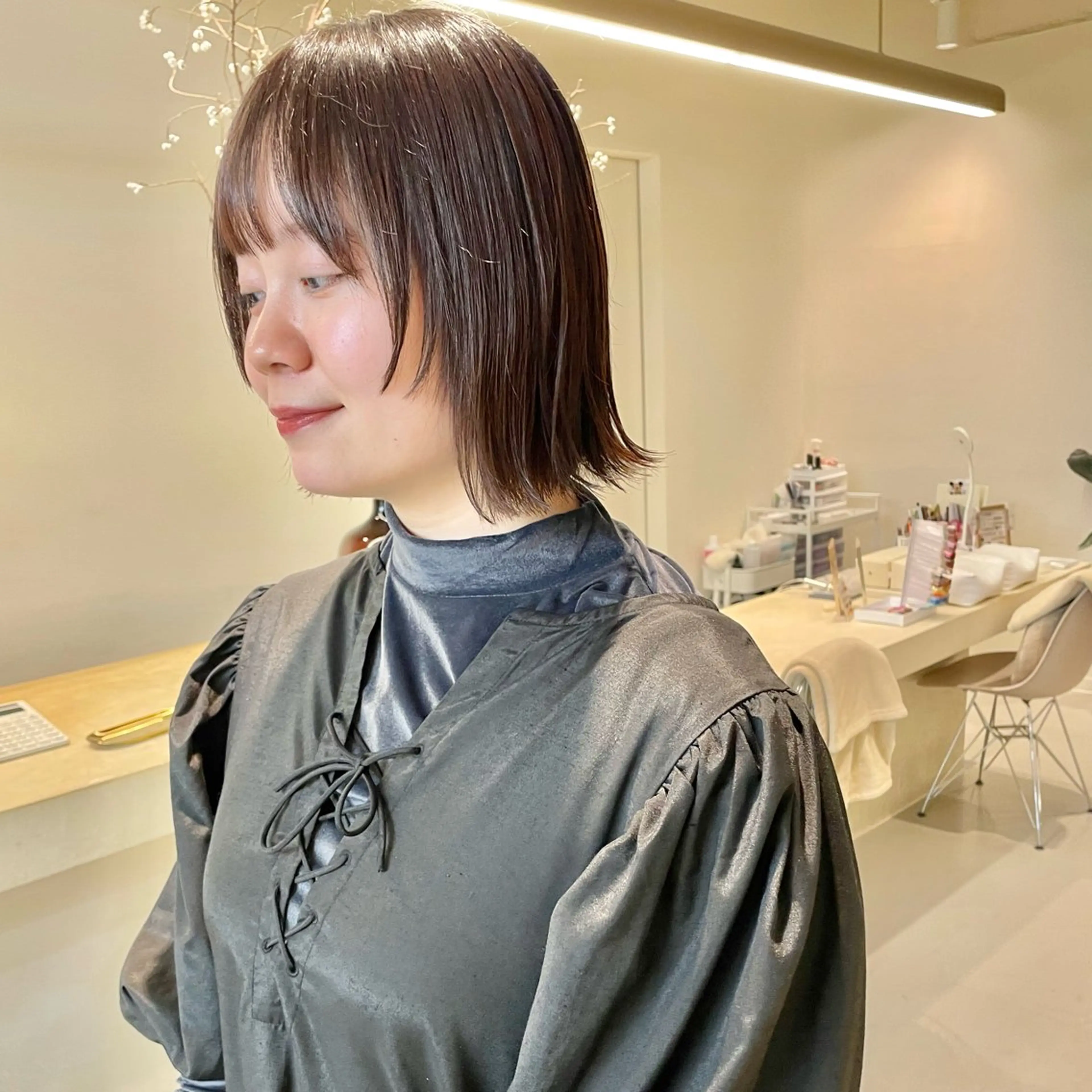 ショート カラー ボブ ウルフカット kvell by urban.所属・ショート・ボブ ・ウルフ✂︎IMAIのヘアスタイル