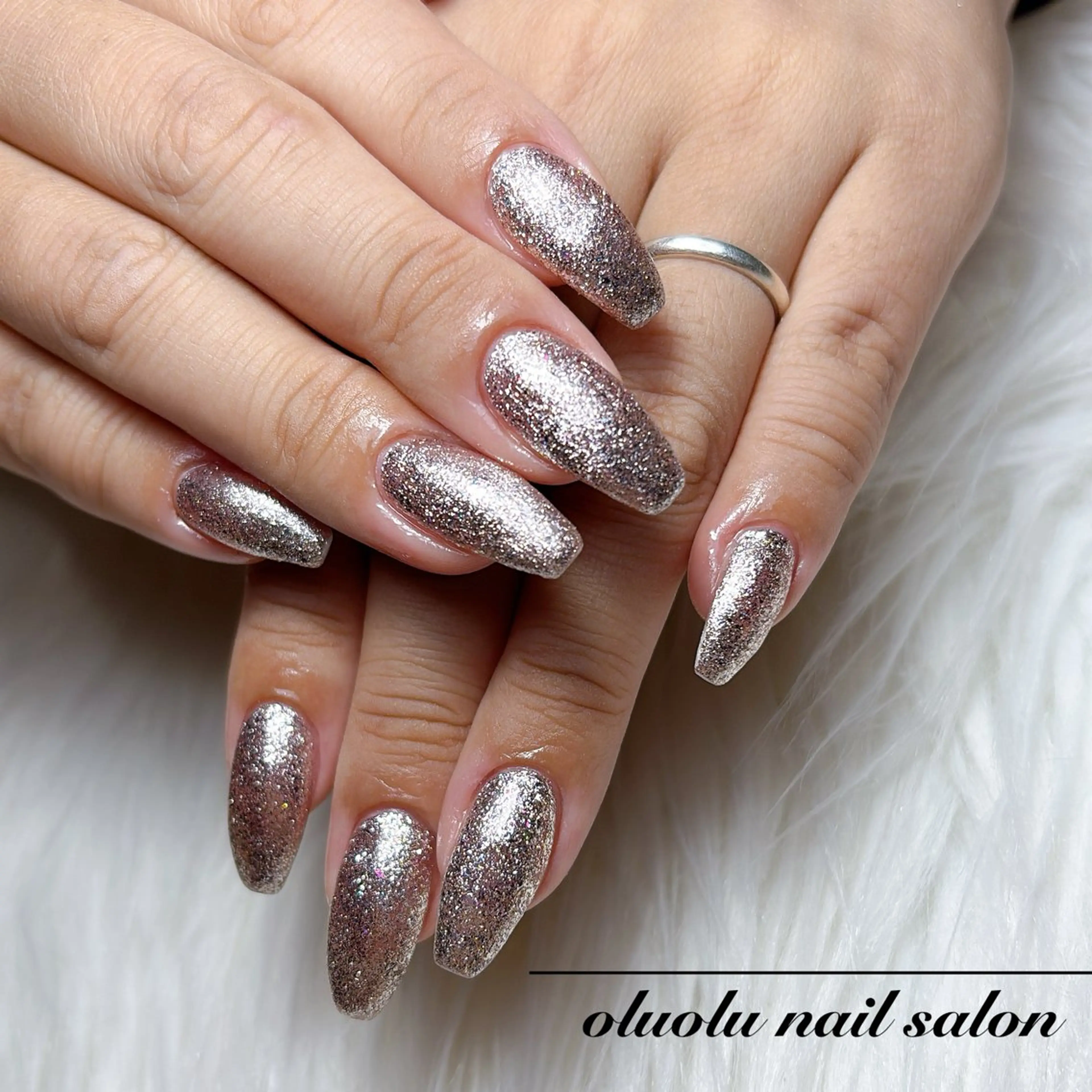 ネイル ラメ(グリッター) ワンカラーネイル oluolu nailsalonのネイルデザイン