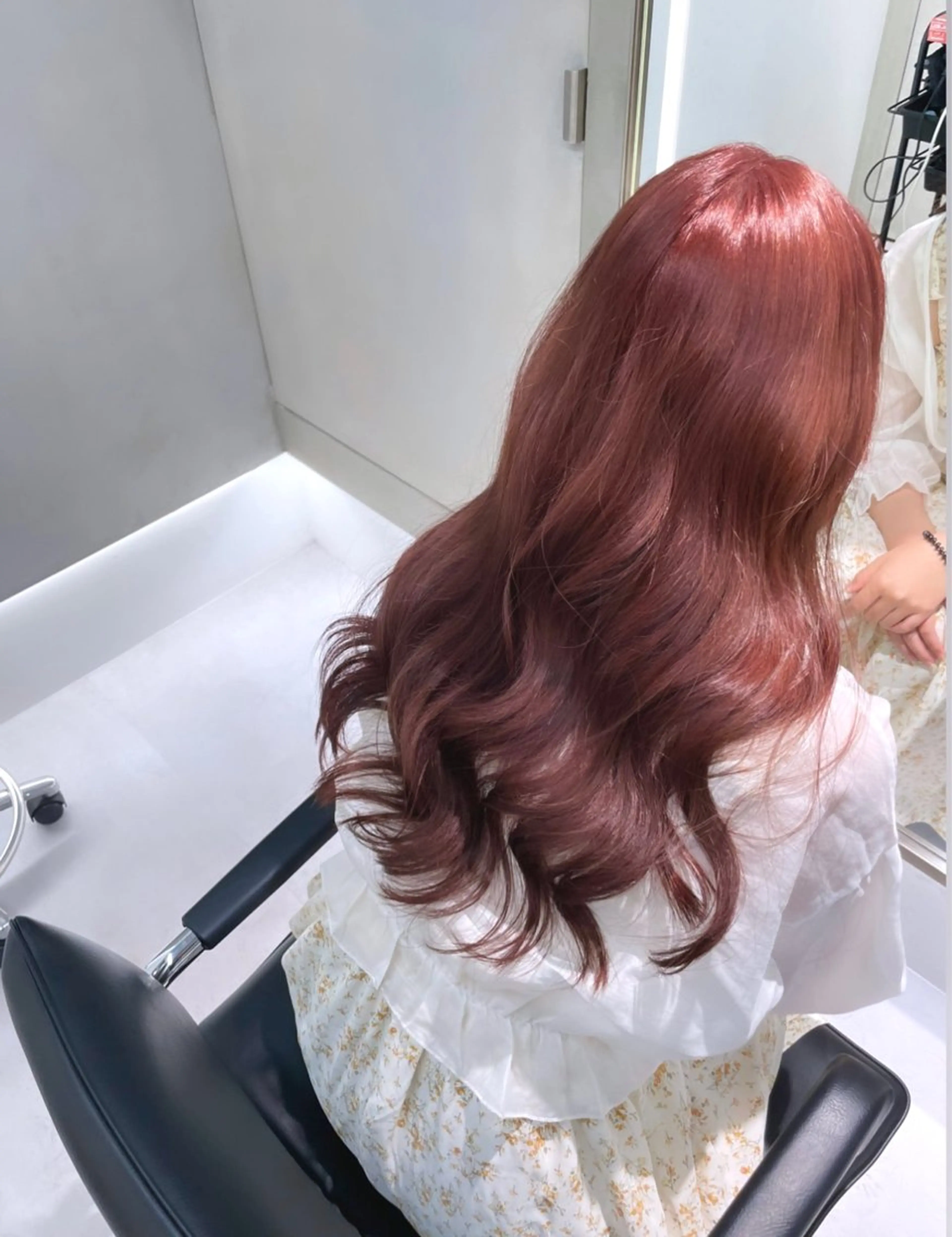 ロング カラー ヘアカラー トリートメント 湯田 竜也のヘアスタイル