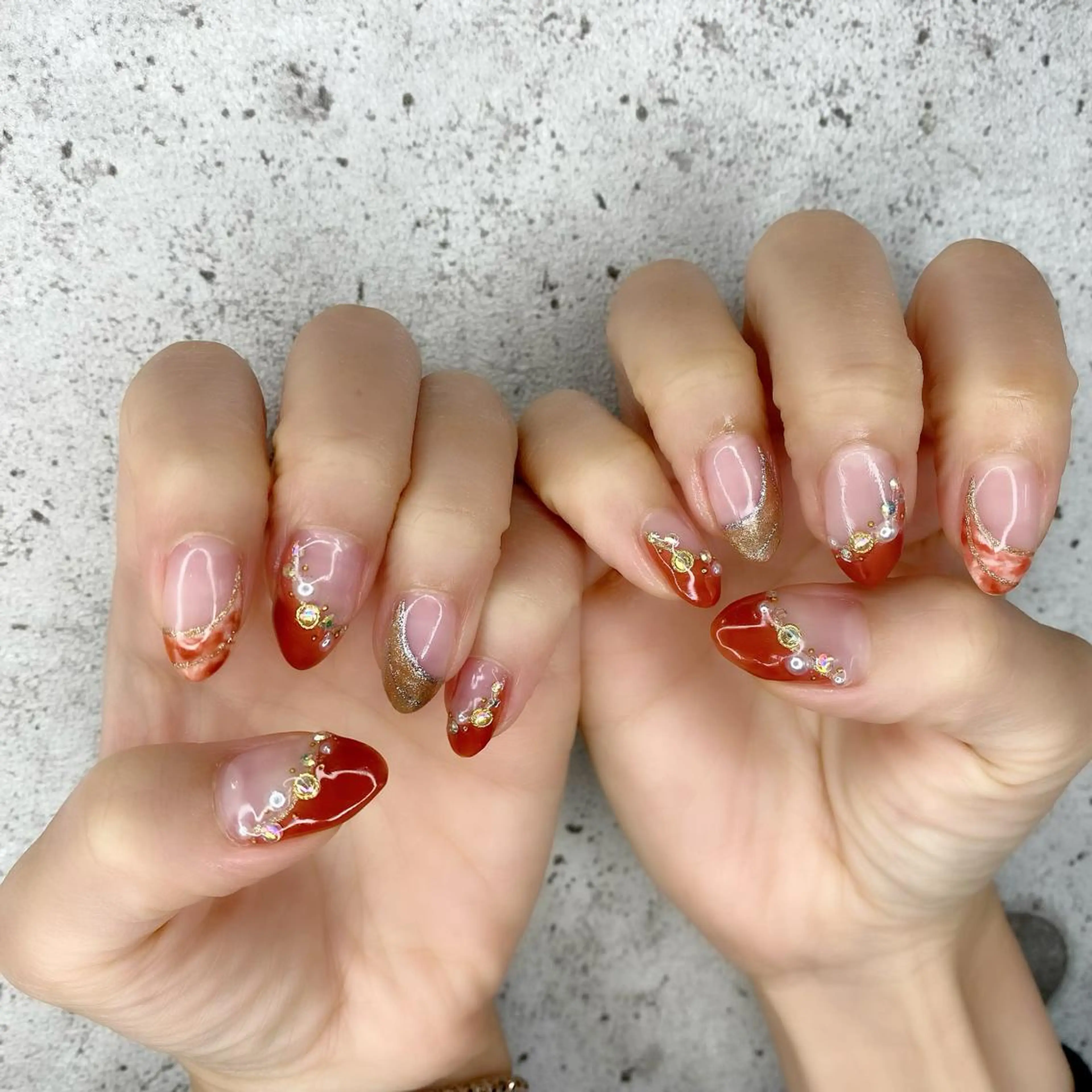 セミロング カラー パーマ ヘアアレンジ メンズ キッズ ネイル マツエク・マツパ テラコッタ アートネイル フレンチネイル 大理石ネイル(マーブル) 斜めフレンチ ハンドネイル Salon Ｋのネイルデザイン