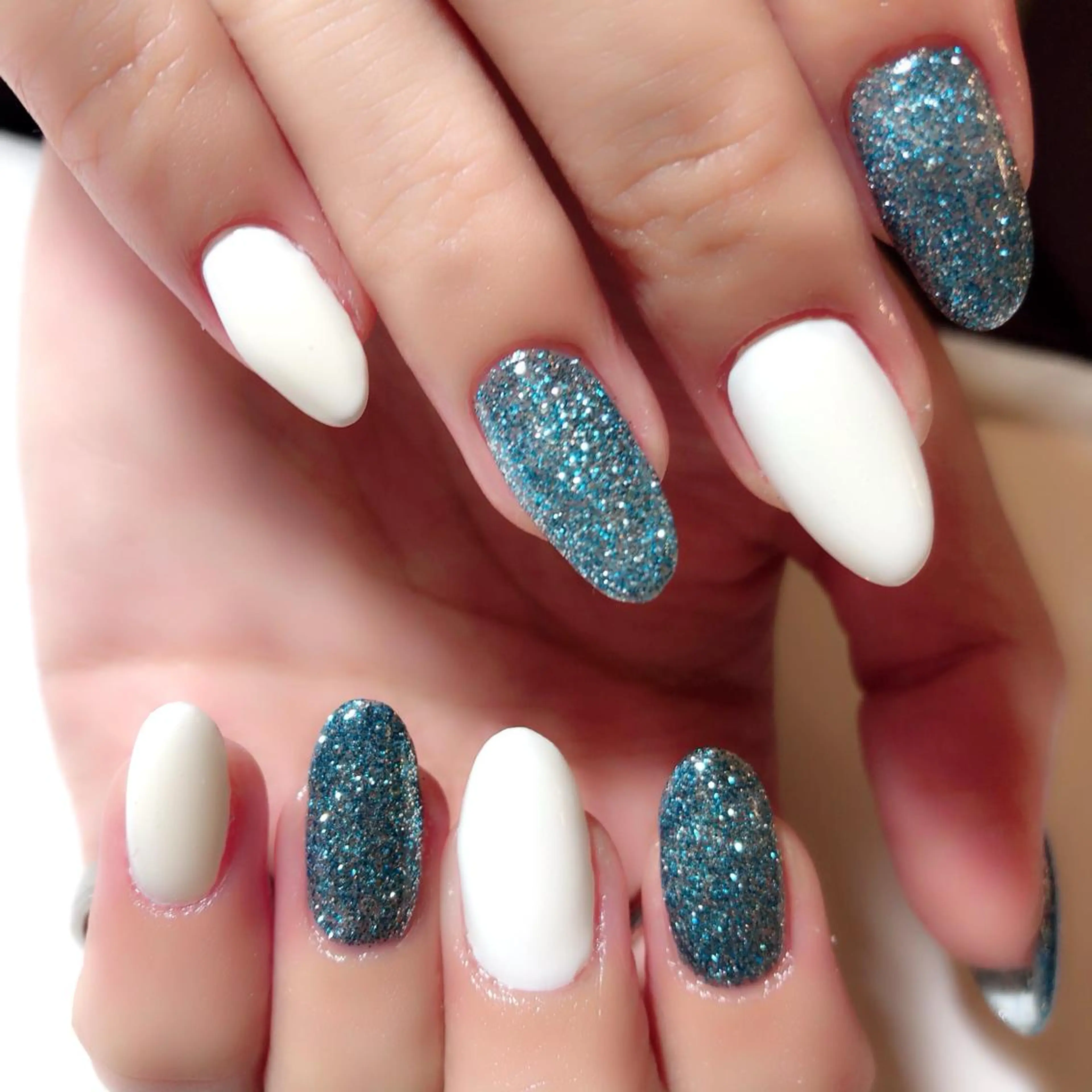 ネイル ハンドネイル Nail salon EM（エム）千葉のネイルデザイン