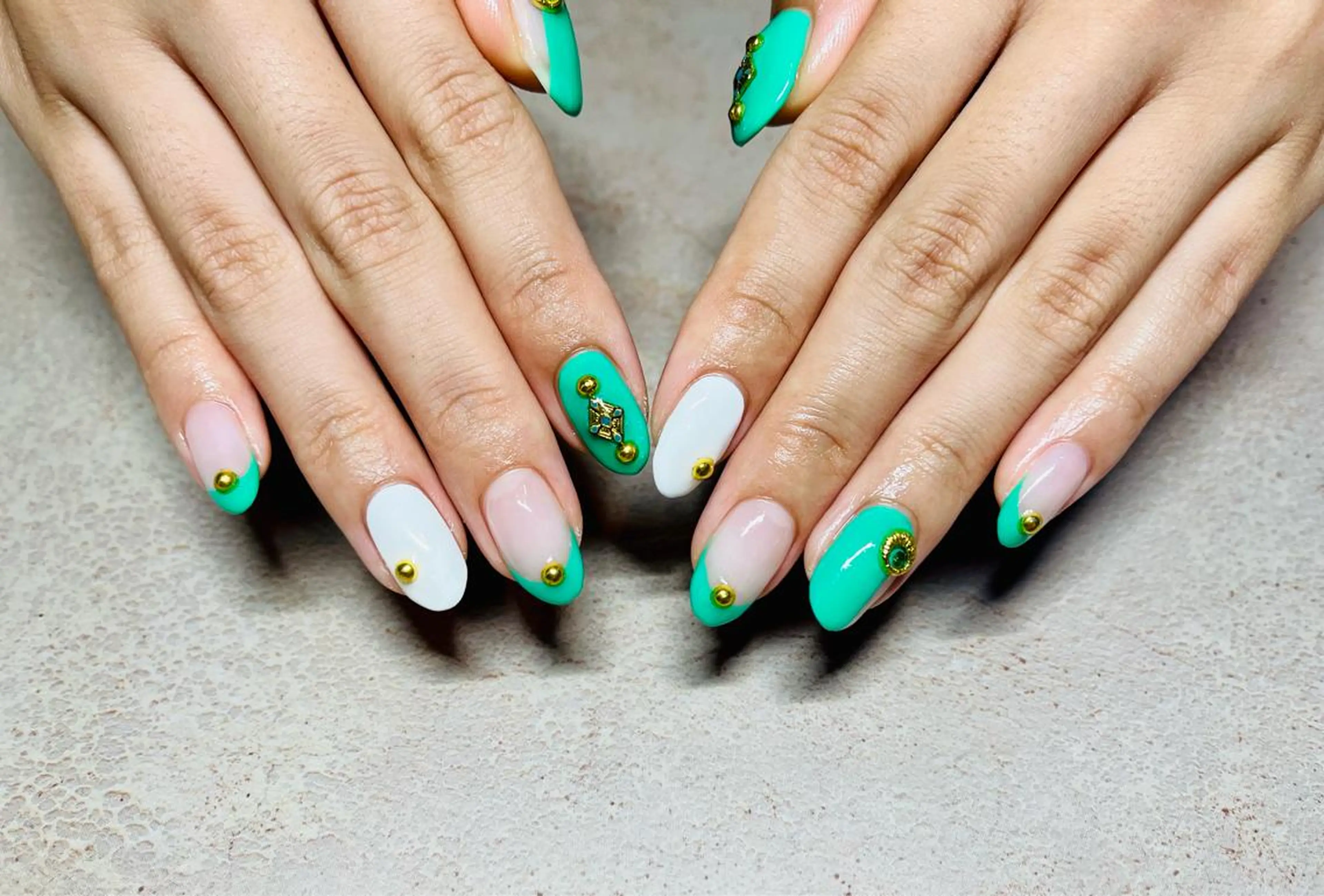 ネイル goldgleams ちなのネイルデザイン