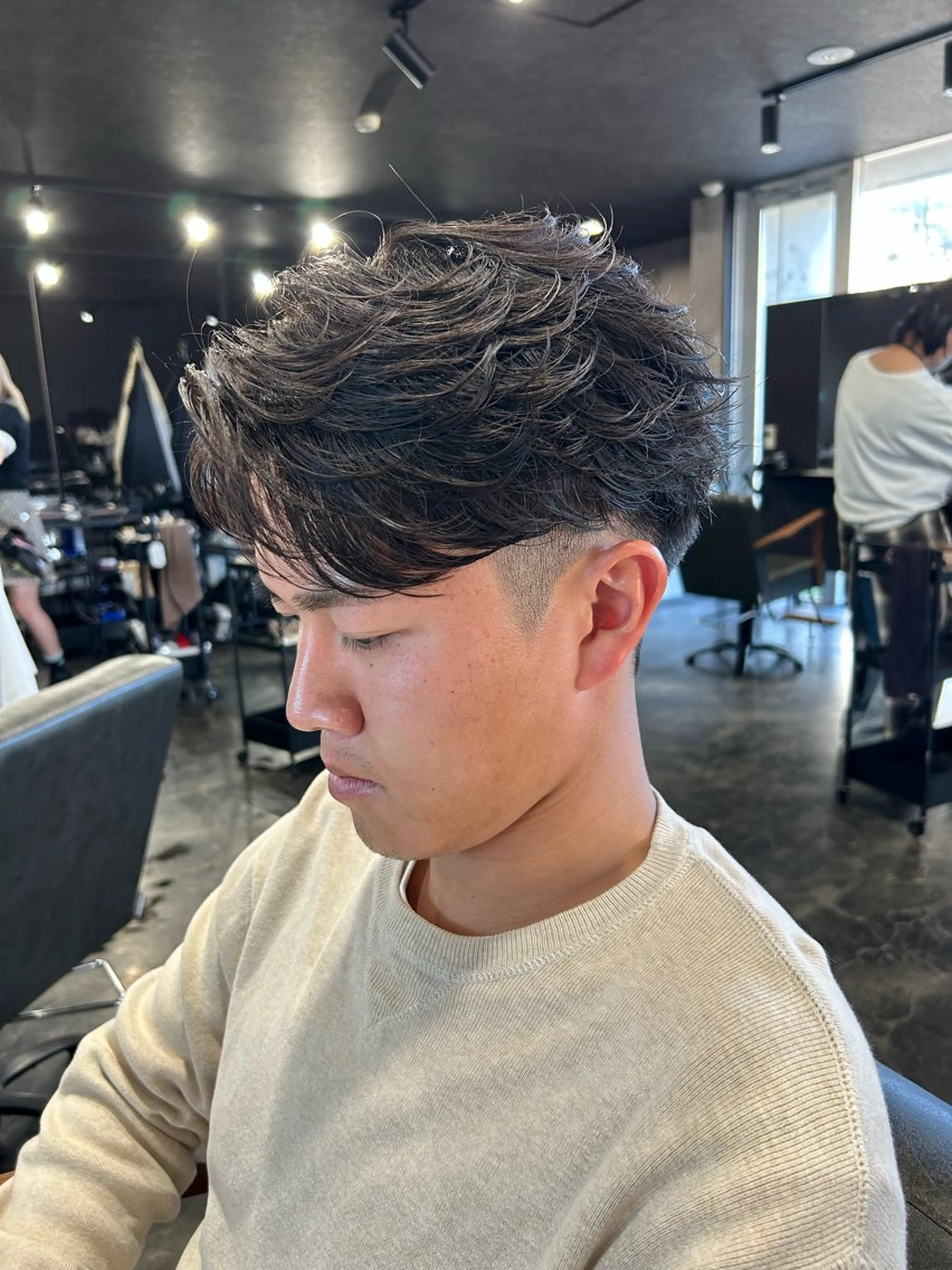 パーマ メンズ 前田 匡蔵のヘアスタイル