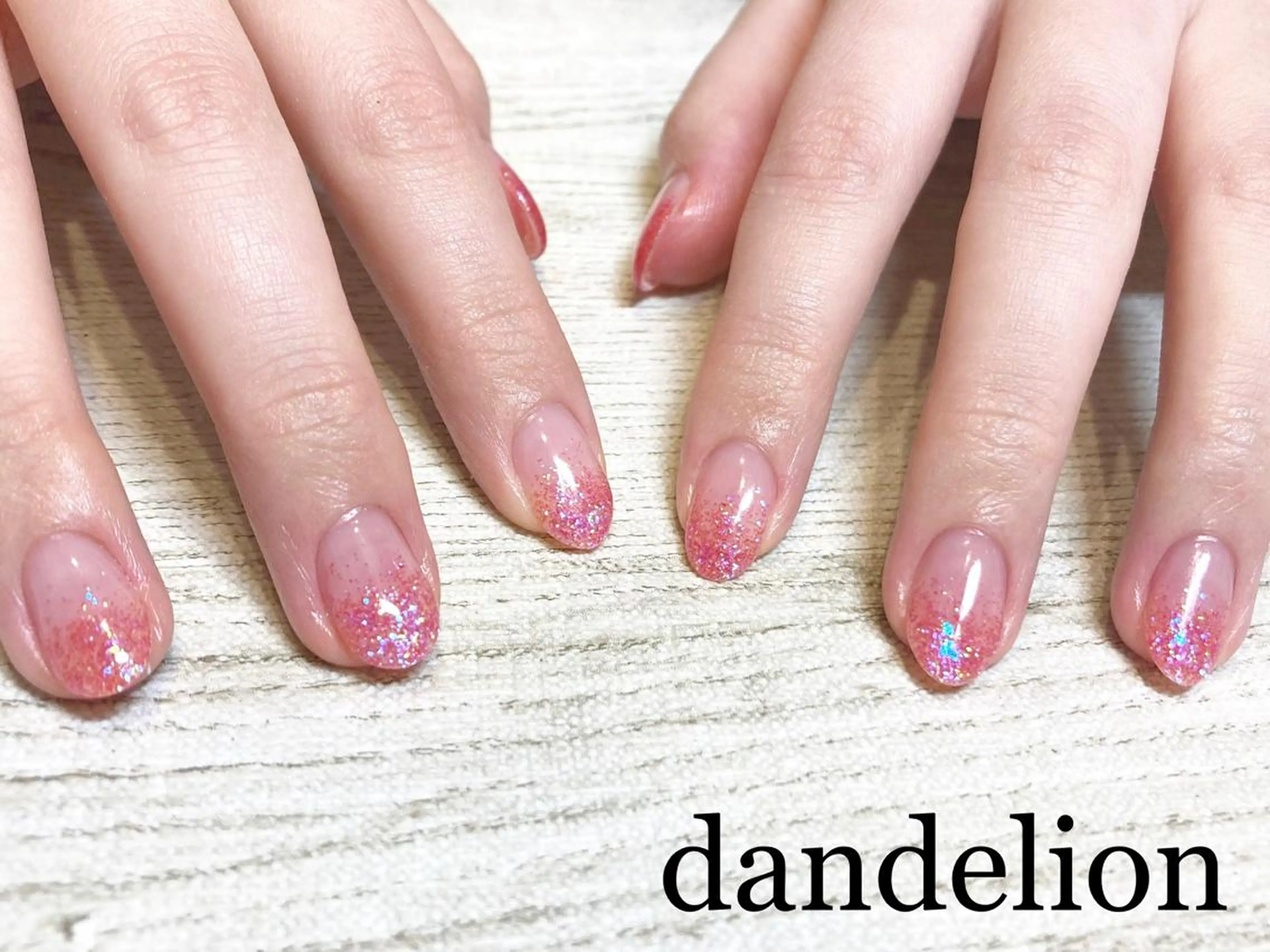 ネイル ハンドネイル ハンドケア dandelion ダンデライオンのネイルデザイン