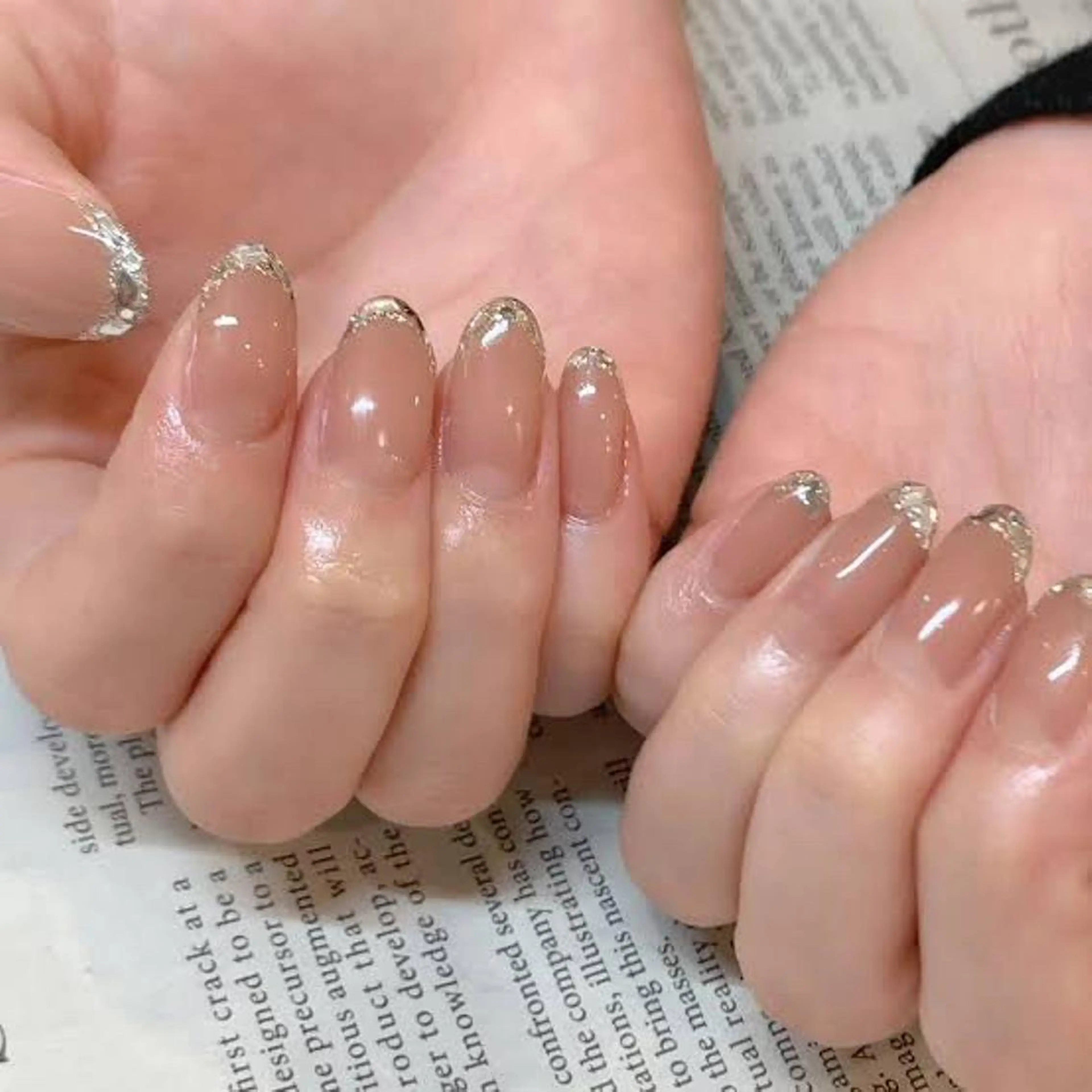 ネイル フレンチネイル ガラスフレンチ Montrésor 名古屋ネイルサロンのネイルデザイン